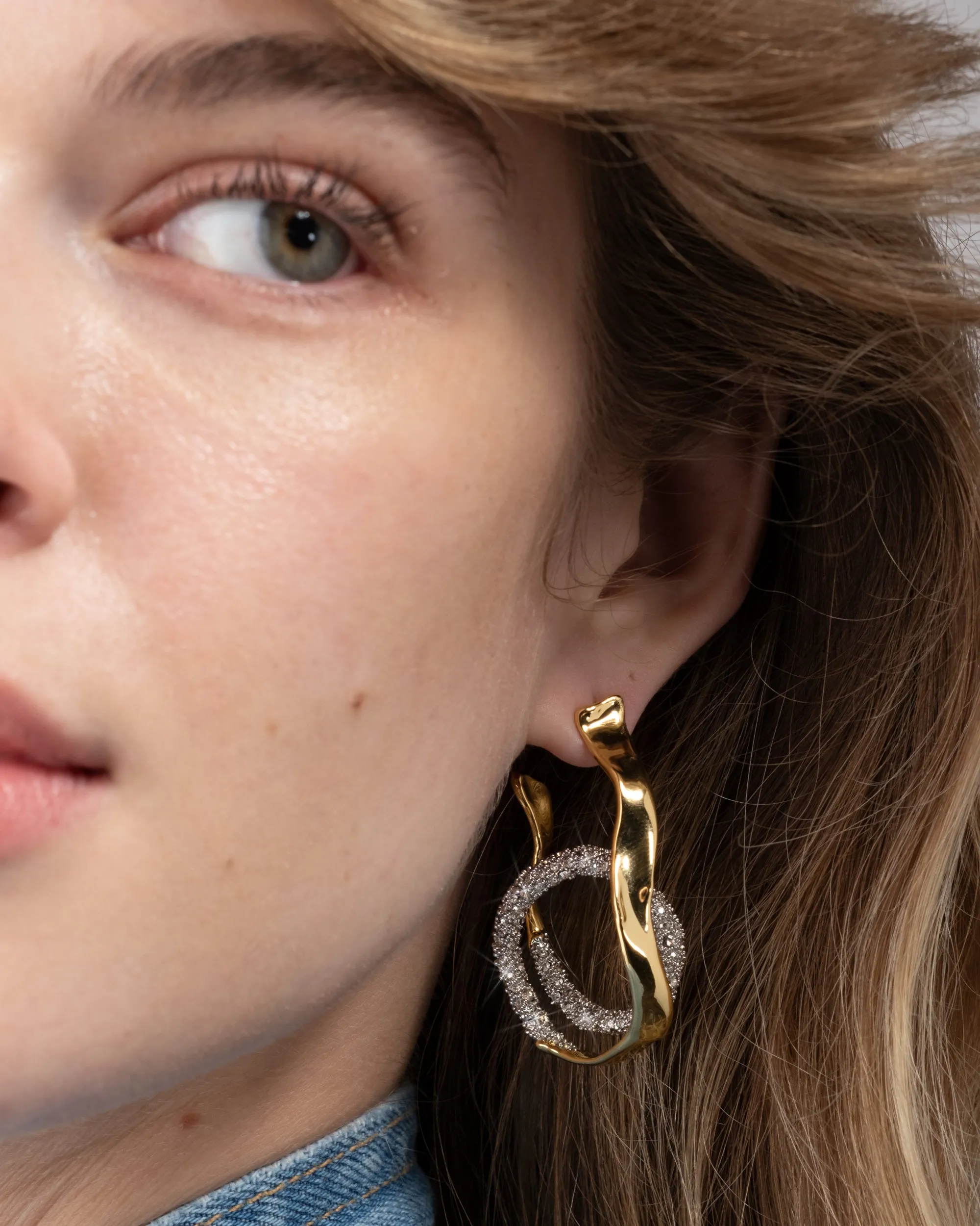 Solanales Orbiting Hoop Earring sold by Alexis Bittar product image thumbnail 2