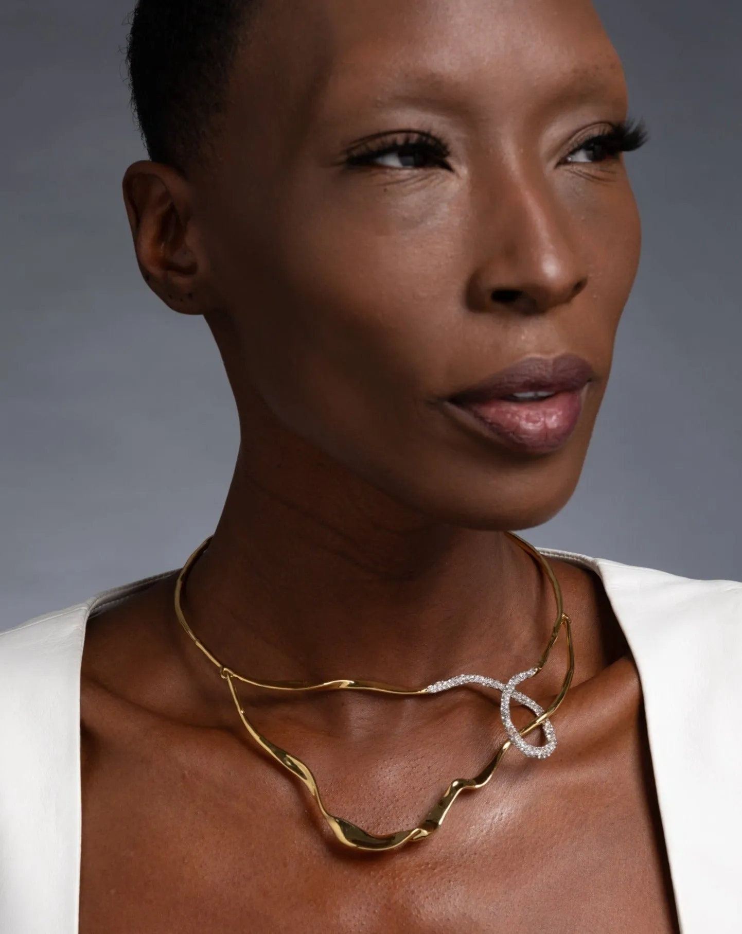 Solanales Crystal Looped Collar Necklace sold by Alexis Bittar product image thumbnail 4