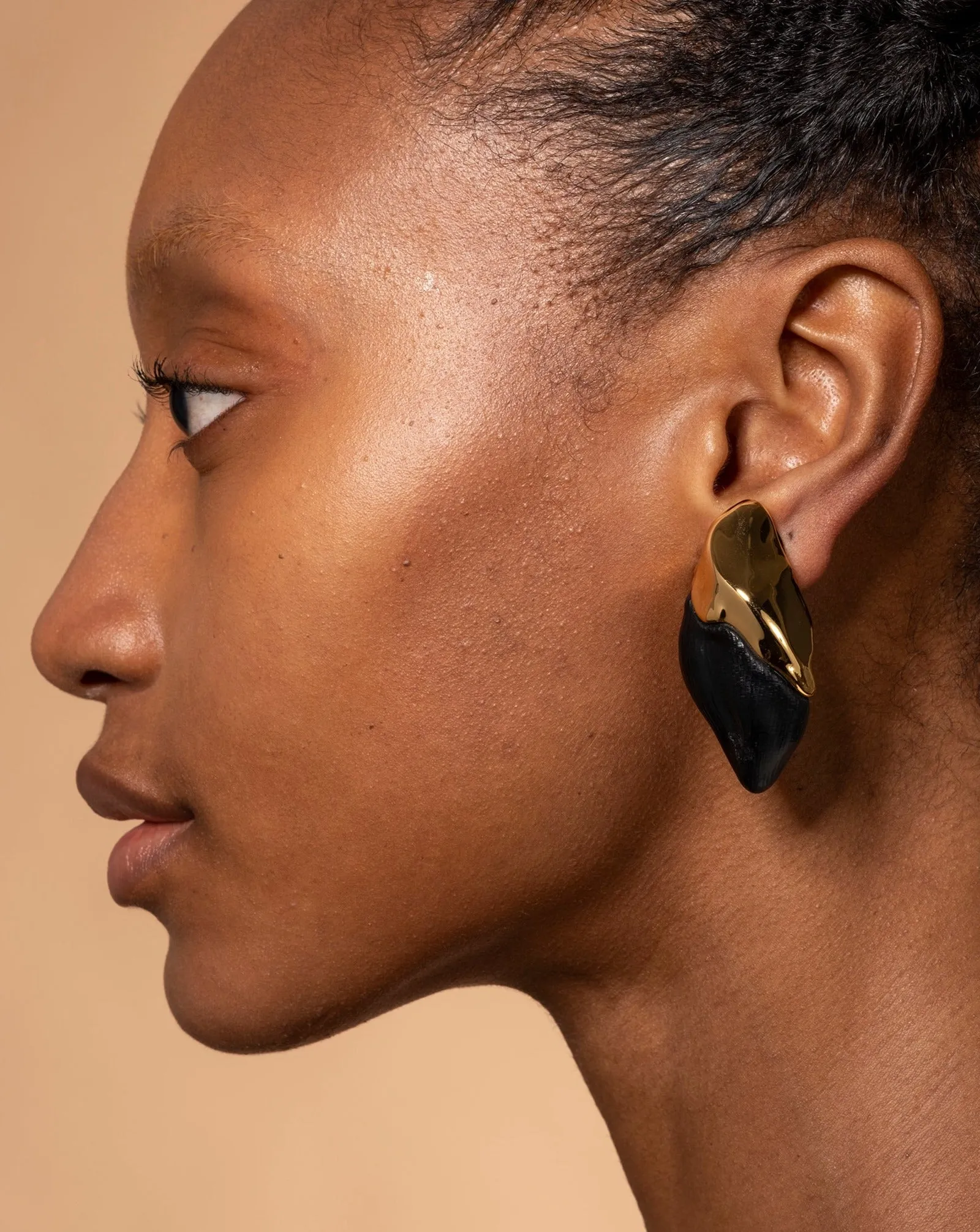 Lucite Molten Clip On Earring - Black sold by Alexis Bittar product image thumbnail 3