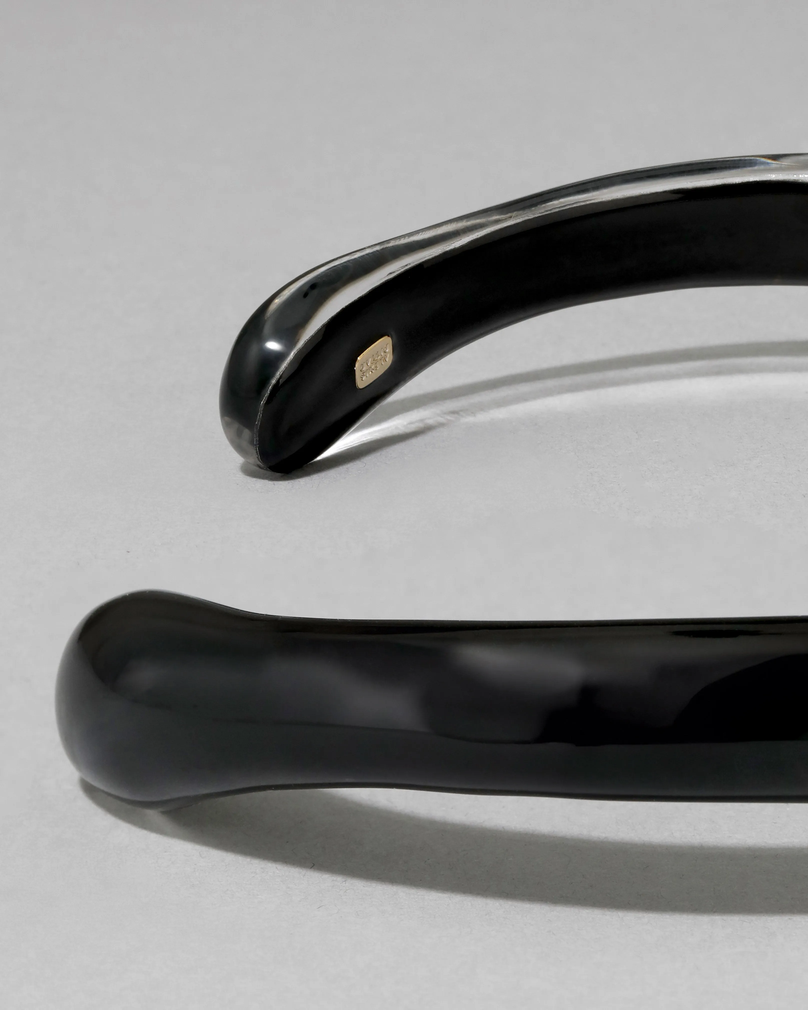 Lucite Collar Necklace- Onyx sold by Alexis Bittar product image thumbnail 4