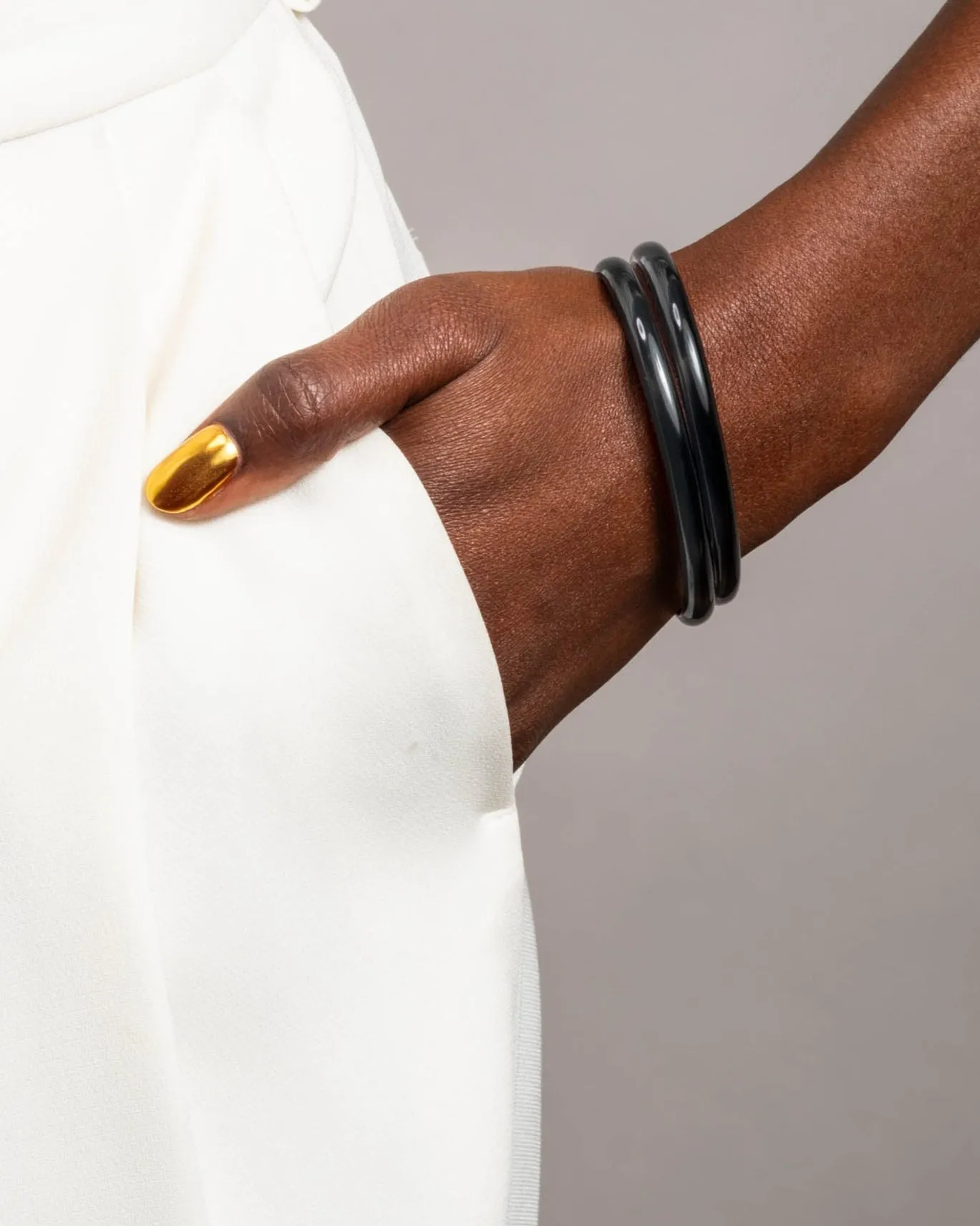 Luminous Lucite Super Skinny Bangle Bracelet- Onyx sold by Alexis Bittar product image thumbnail 2