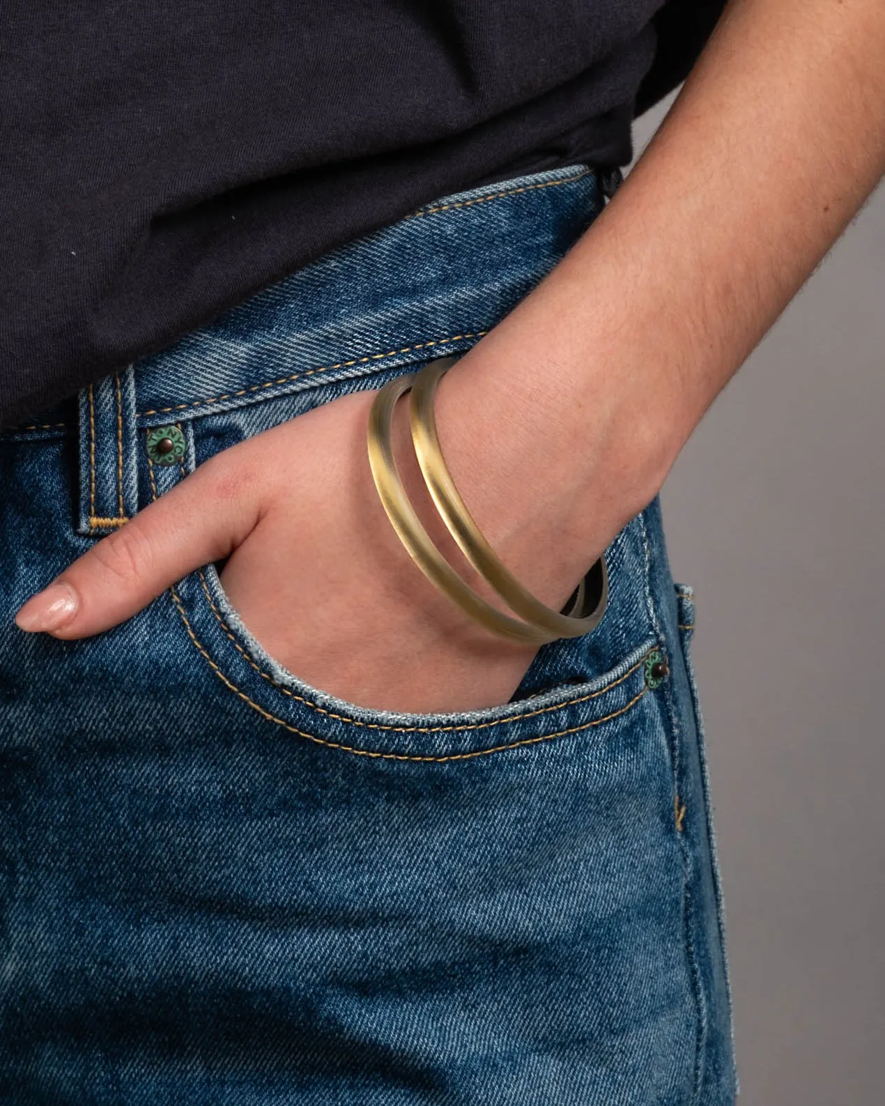 Luminous Lucite Super Skinny Bangle Bracelet- Gold sold by Alexis Bittar product image thumbnail 2