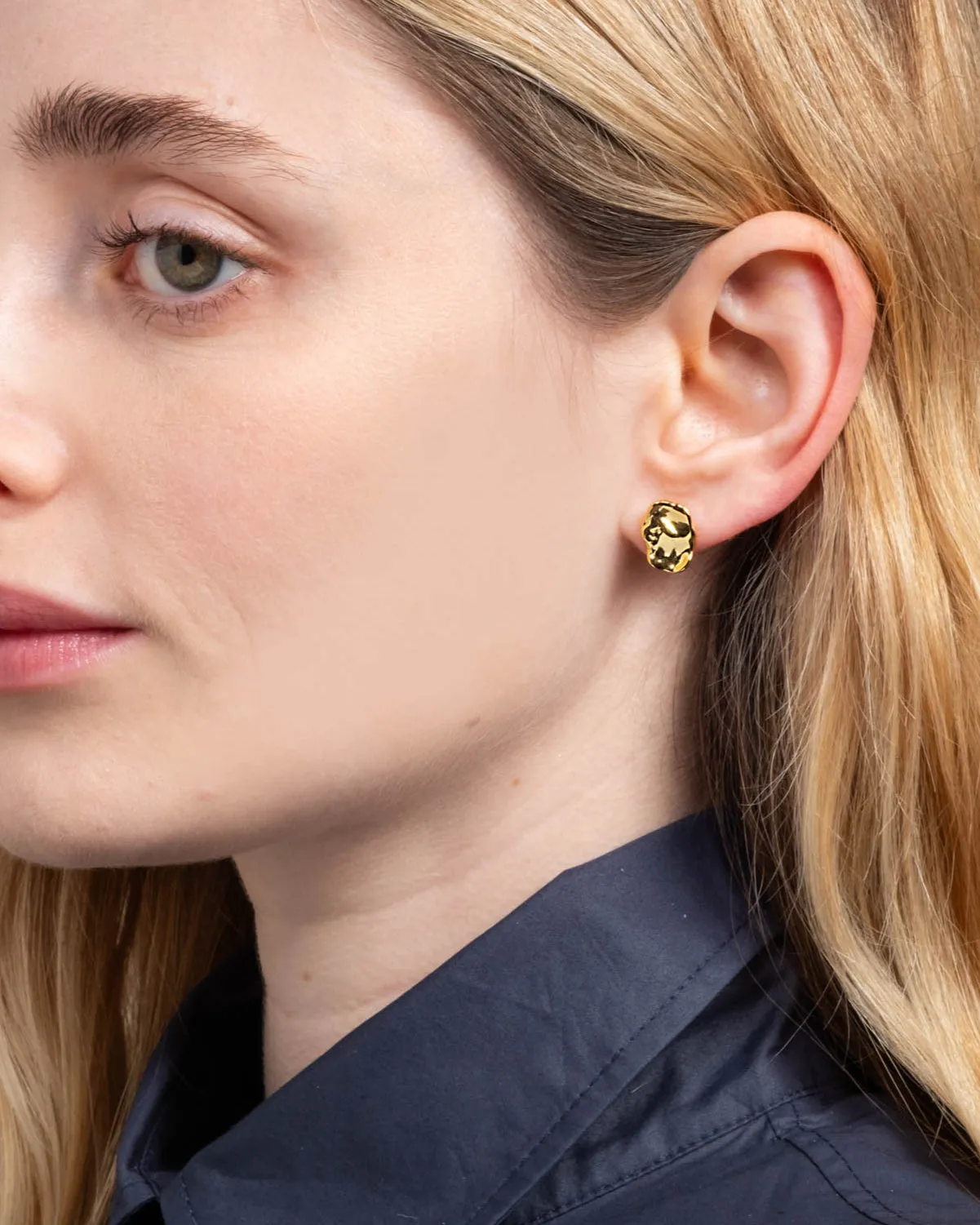 Brut Gold Coin Stud Earring sold by Alexis Bittar product image thumbnail 3