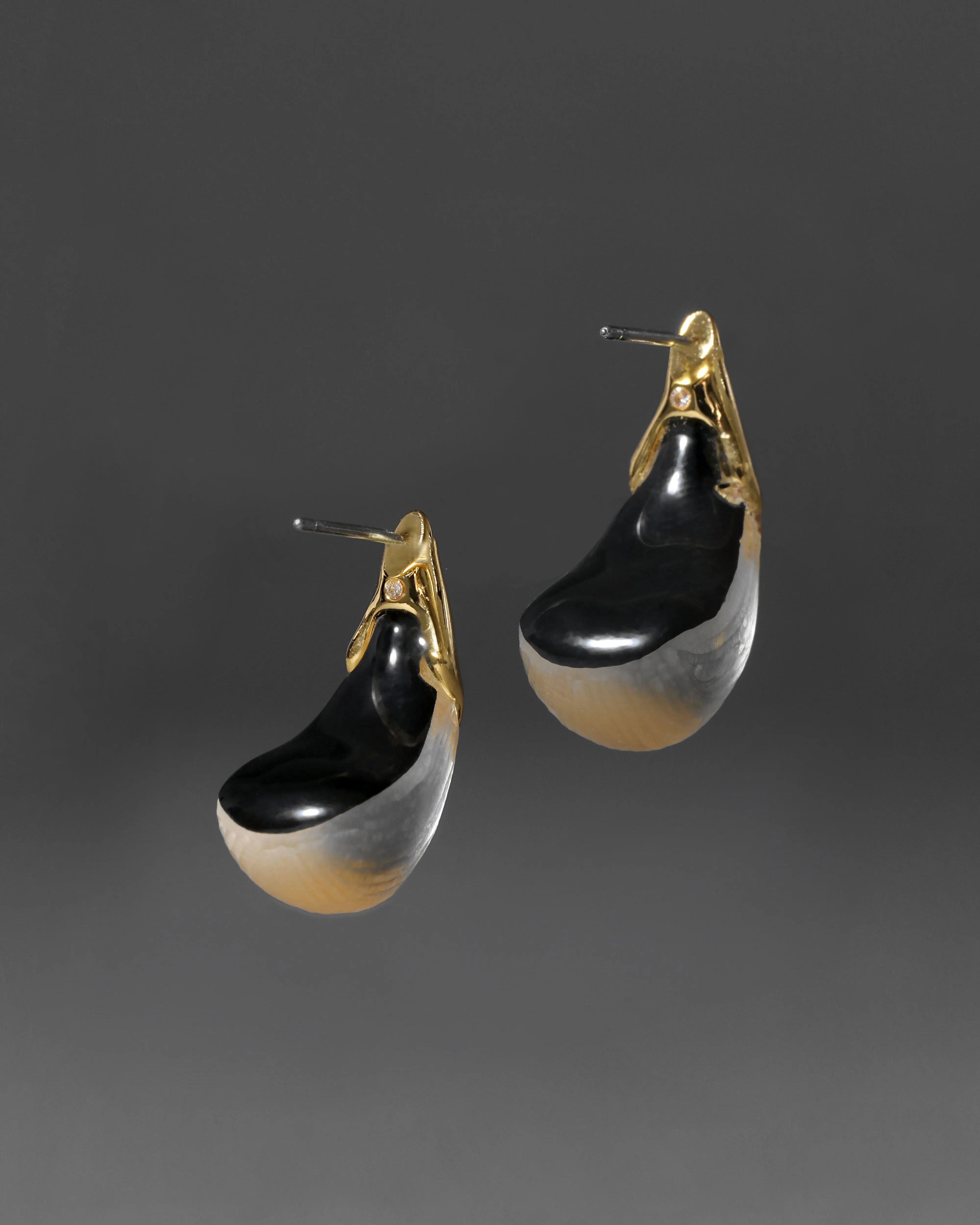Luminous Lucite Arched Small Post Earring- Gold sold by Alexis Bittar product image thumbnail 3