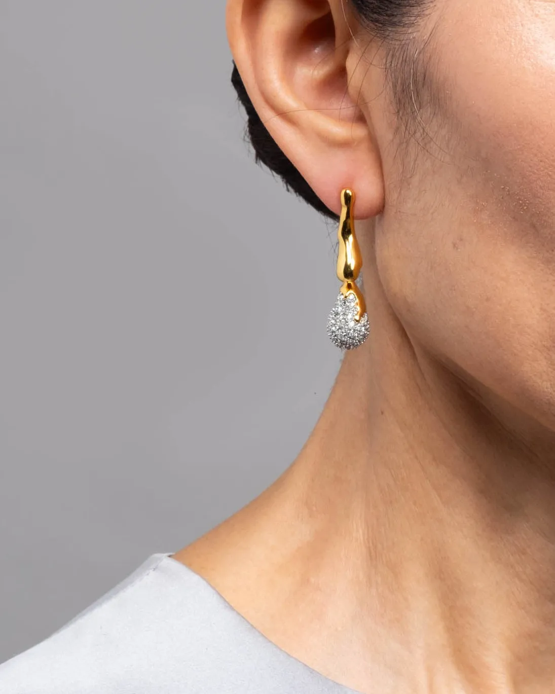 Solanales Gold Crystal Dewdrop Post Earring sold by Alexis Bittar product image thumbnail 3