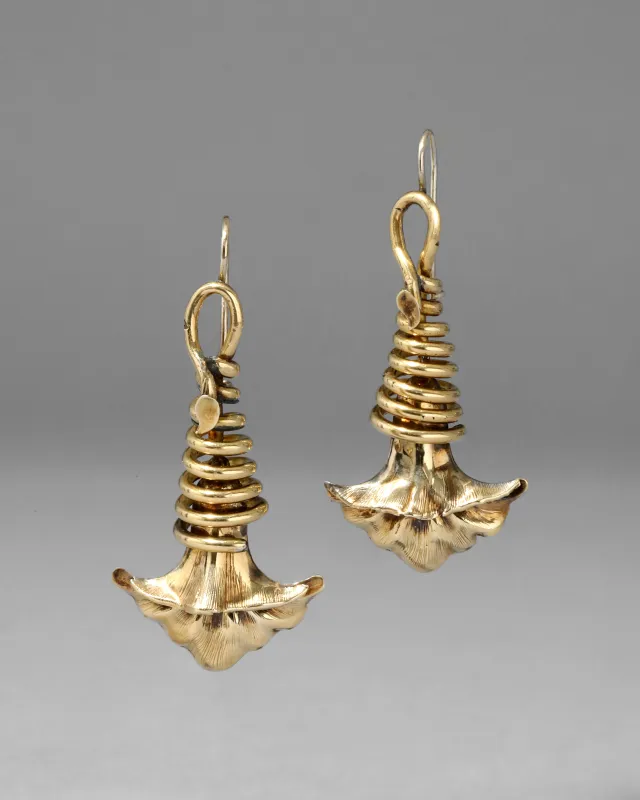 Antique Late 1800s 14k Gold Fill Twisting Vine & Flower Earring made by Alexis Bittar