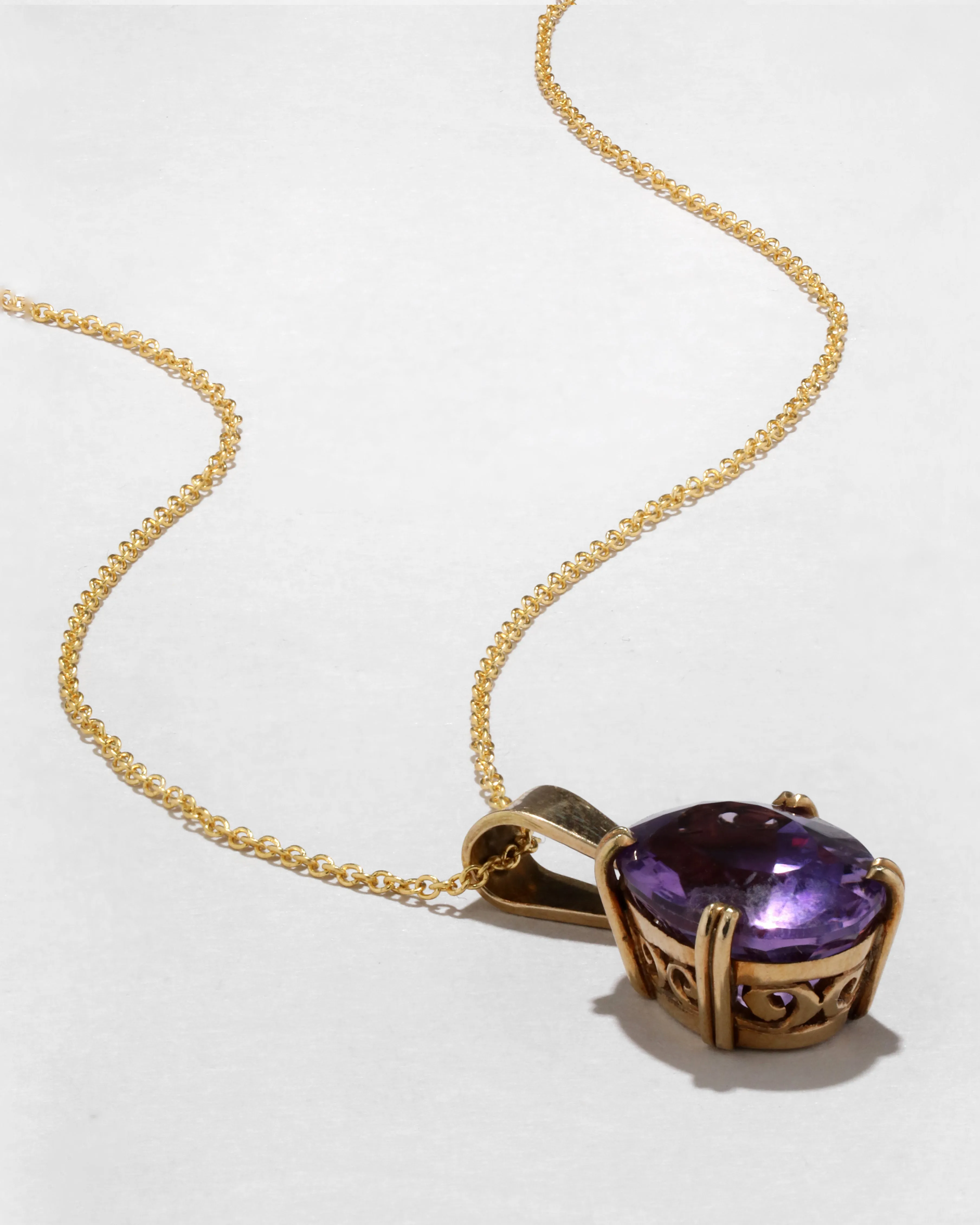 Vintage 1960s 14k Gold Prong Set Amethyst Pendant Necklace with Gold Bale sold by Alexis Bittar product image thumbnail 3