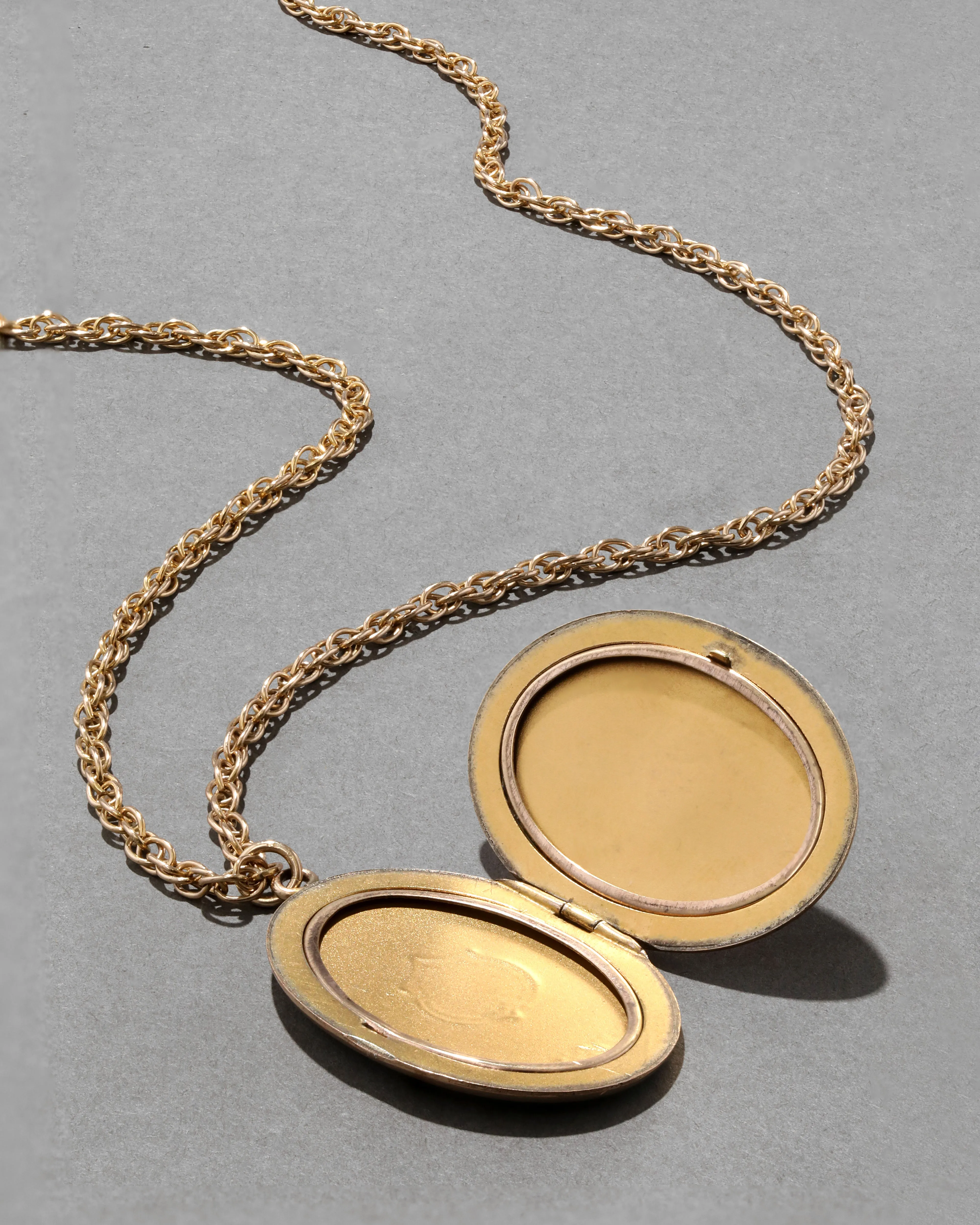 Antique Early 1900s 14k Gold Fill Hand Etched Pattern Oval Locket Necklace sold by Alexis Bittar product image thumbnail 3