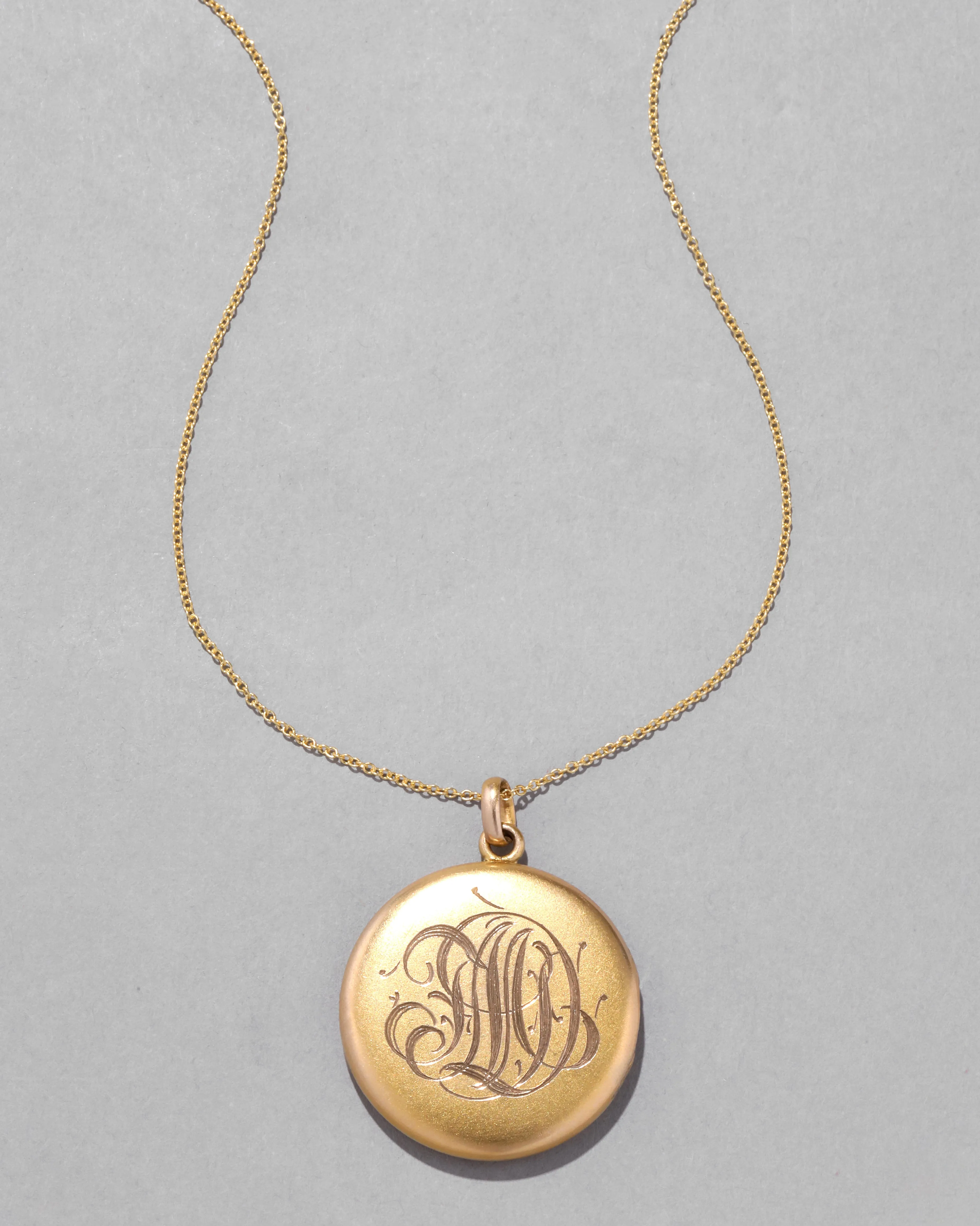 Antique Victorian 14k Gold Fill Star Brocade Locket Necklace sold by Alexis Bittar product image thumbnail 4