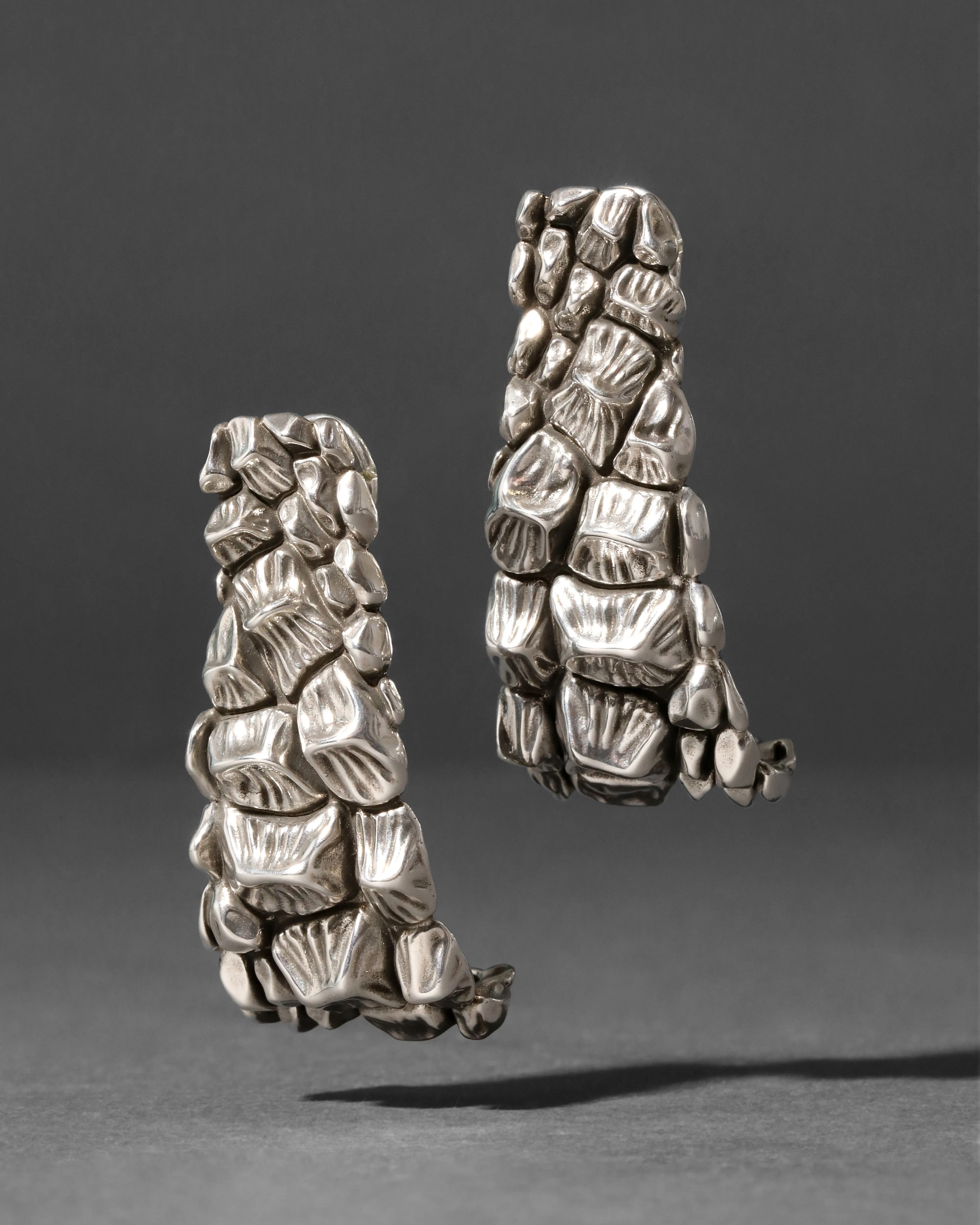 Brut Sterling Silver Croco Hoop Earring sold by Alexis Bittar product image thumbnail 4