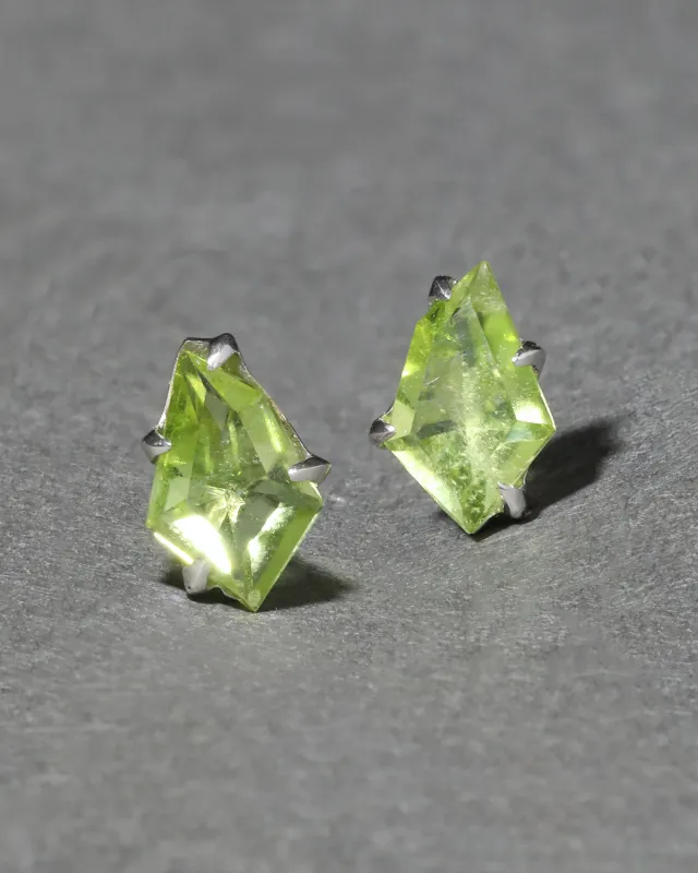 Archive Fine Sterling Silver Faceted Peridot Stud Earring made by Alexis Bittar