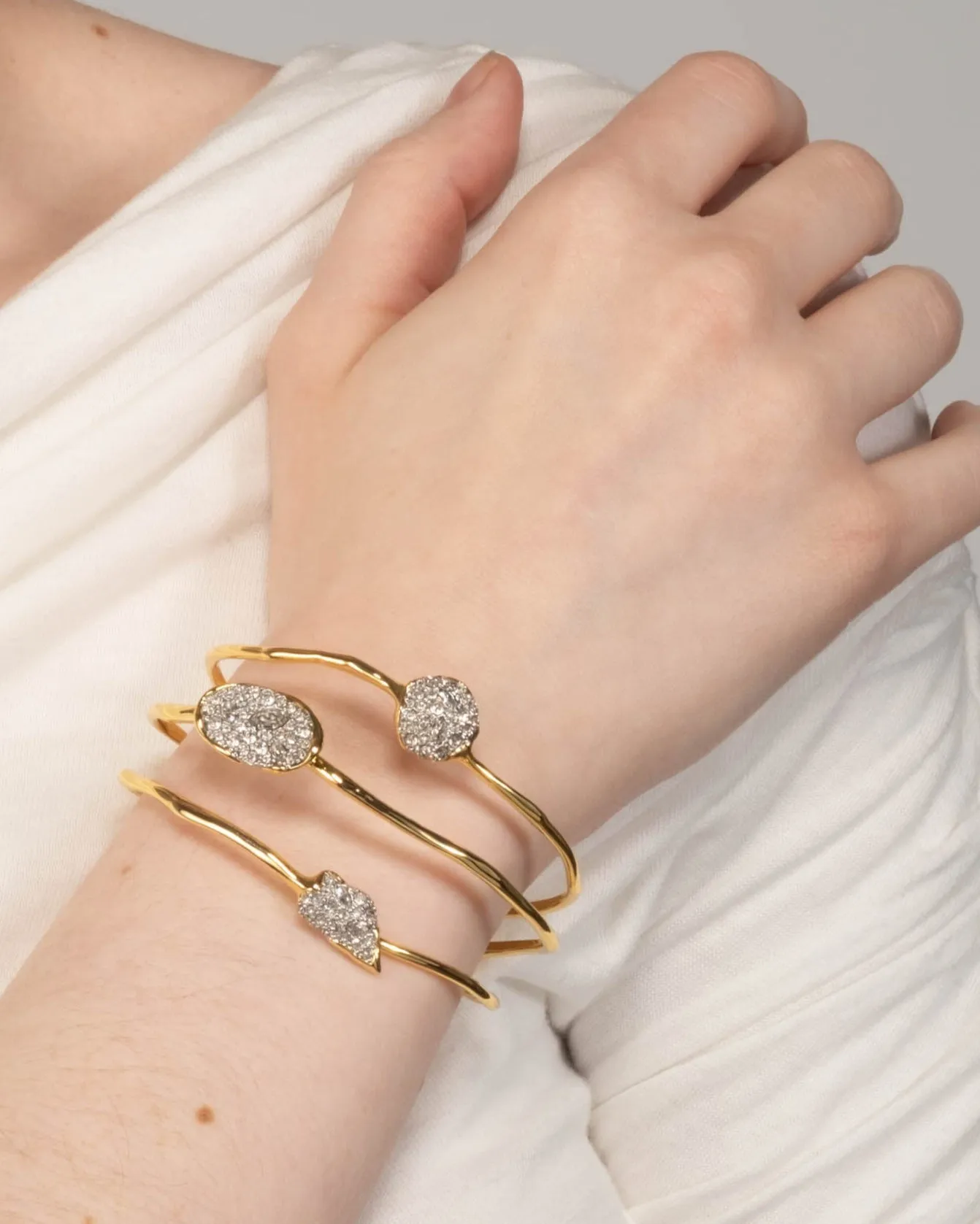 Solanales Crystal Orbiting Cuff Bracelet- Air sold by Alexis Bittar product image thumbnail 2