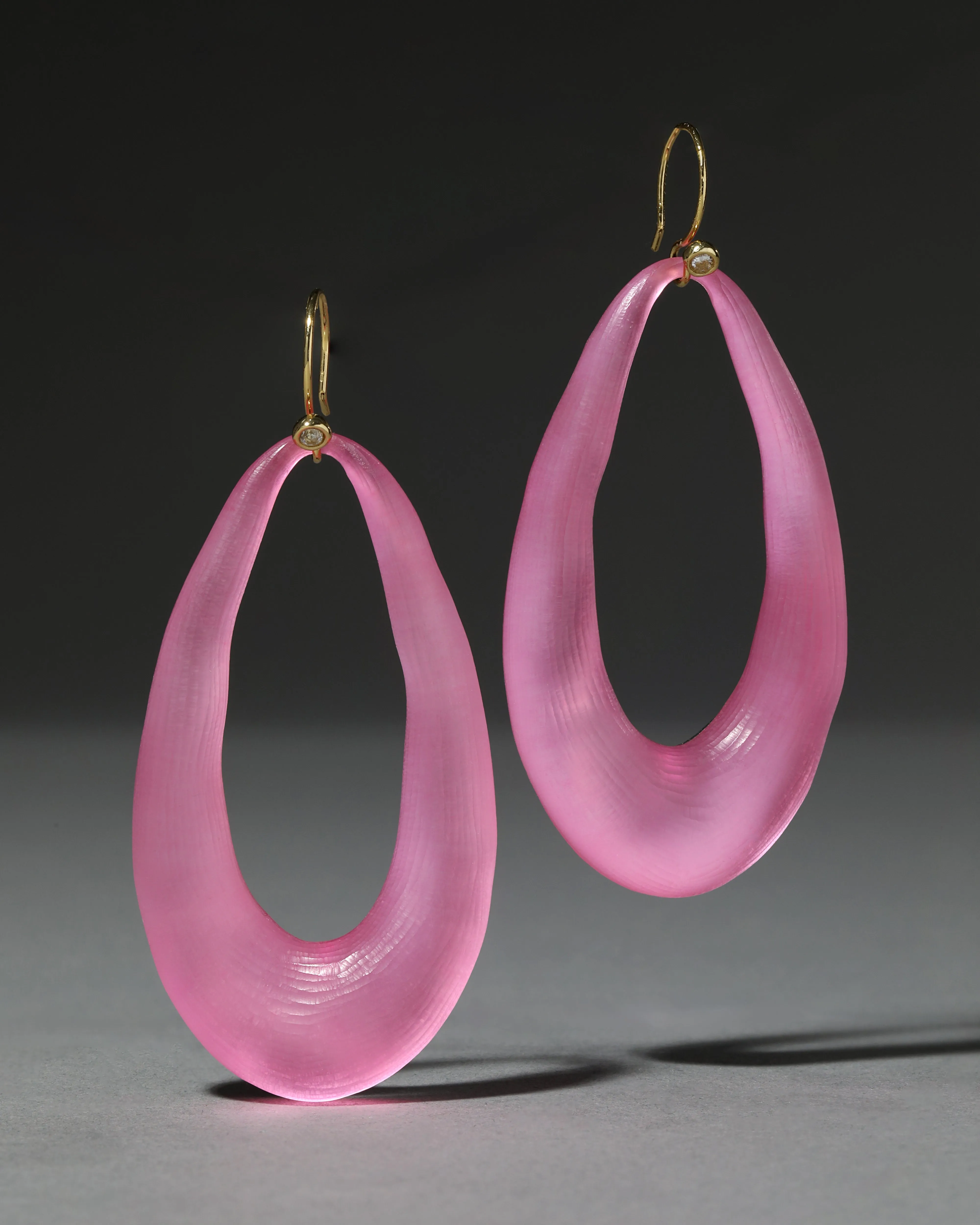 Lucite Link Wire Earring- Candy Pink sold by Alexis Bittar