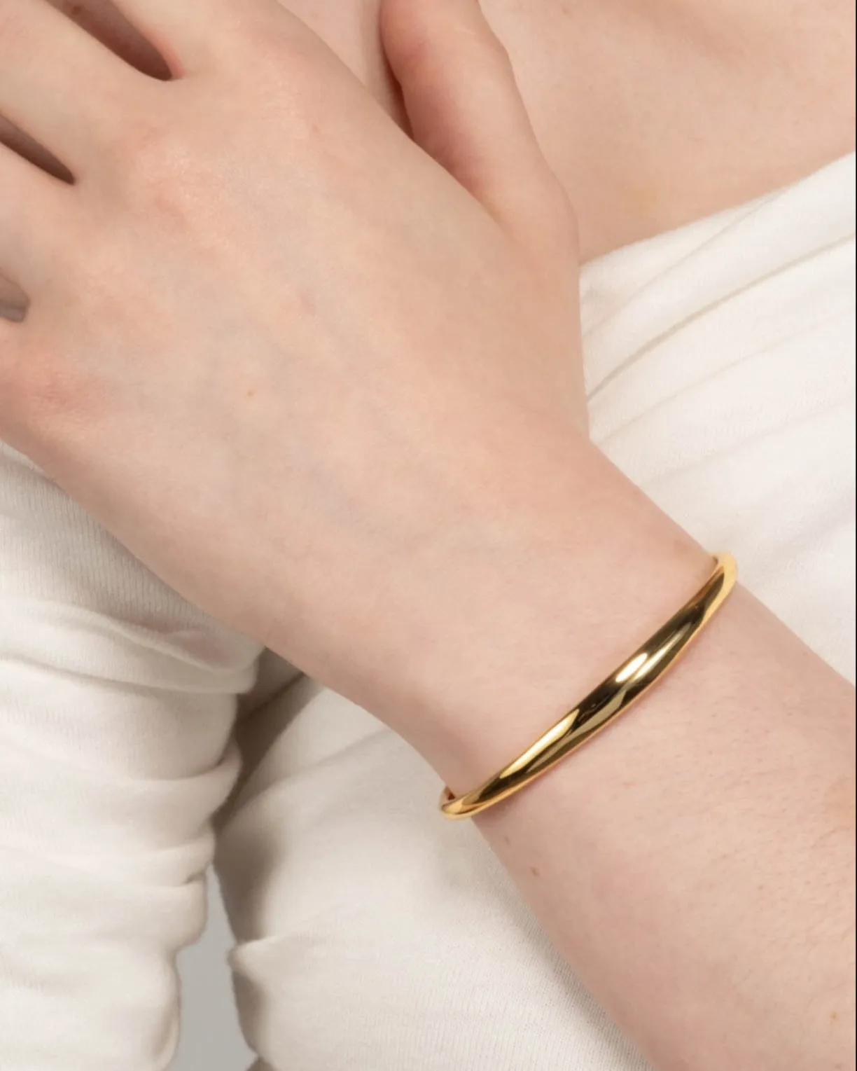Molten Gold Skinny Cuff Bracelet sold by Alexis Bittar product image thumbnail 3