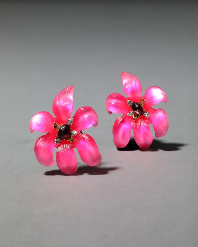Lily Lucite Flower Post Earring- Magic Magenta made by Alexis Bittar