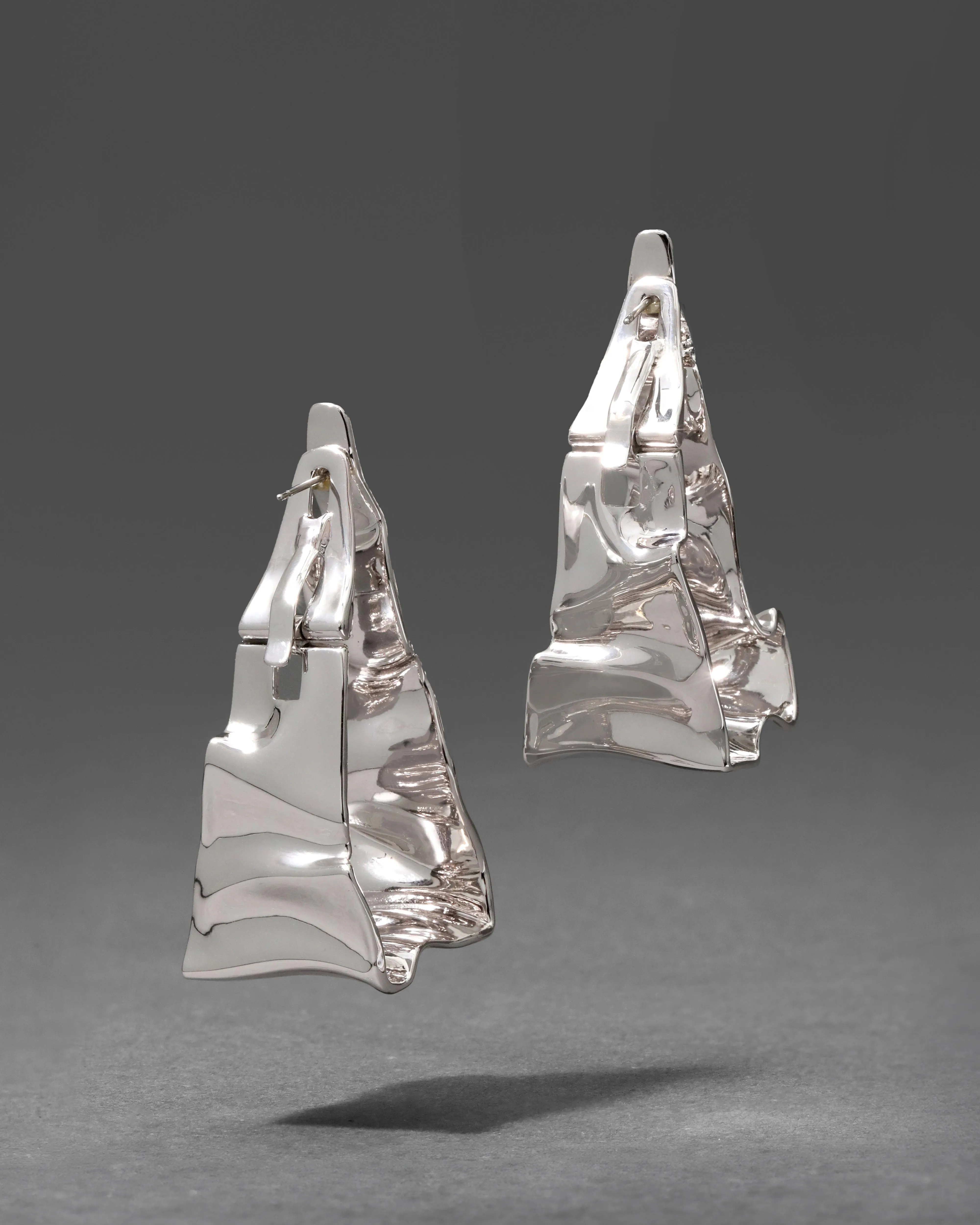 Crumpled Silver Tapered Hoop Earring sold by Alexis Bittar product image thumbnail 4