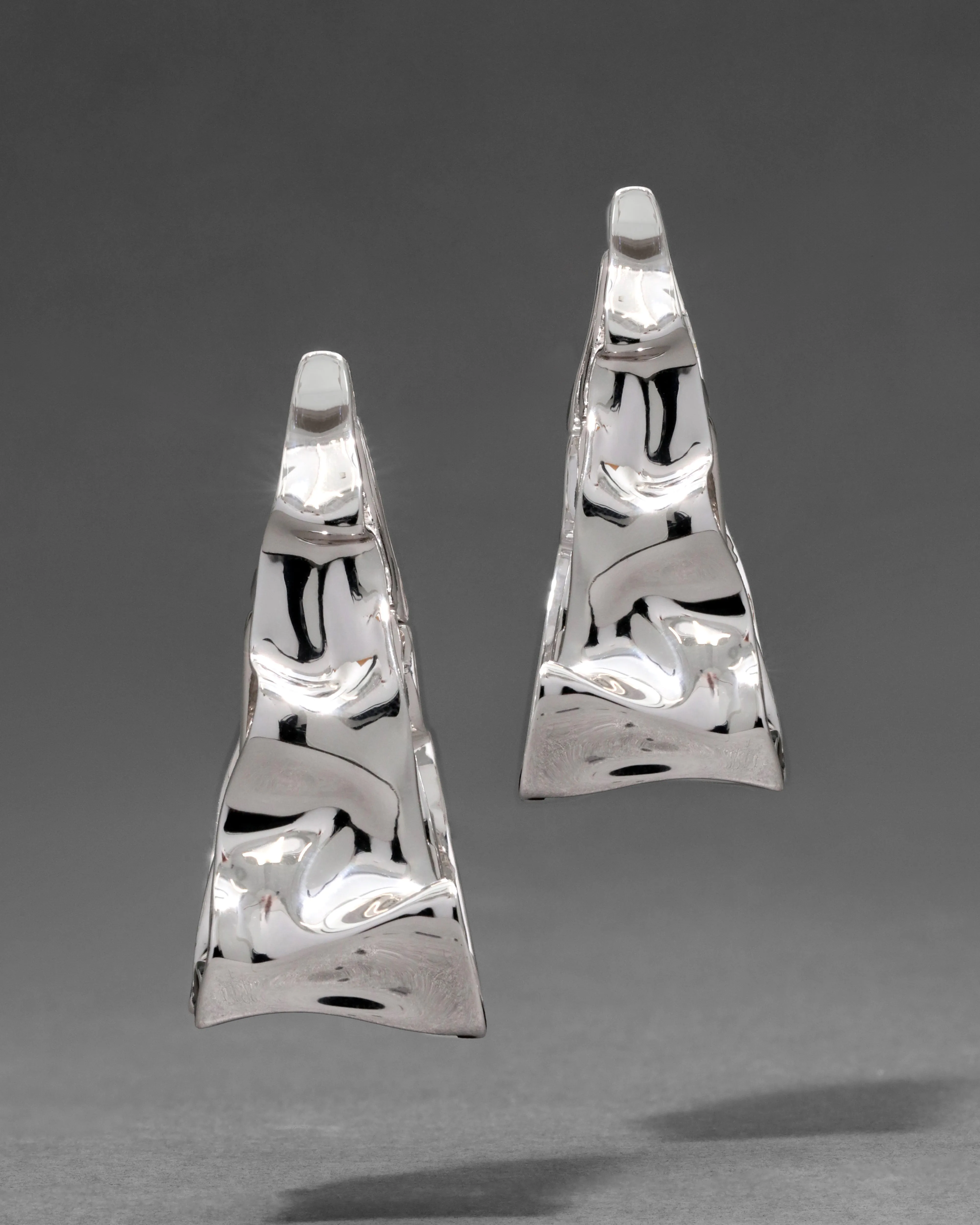 Crumpled Silver Tapered Hoop Earring sold by Alexis Bittar product image thumbnail 3