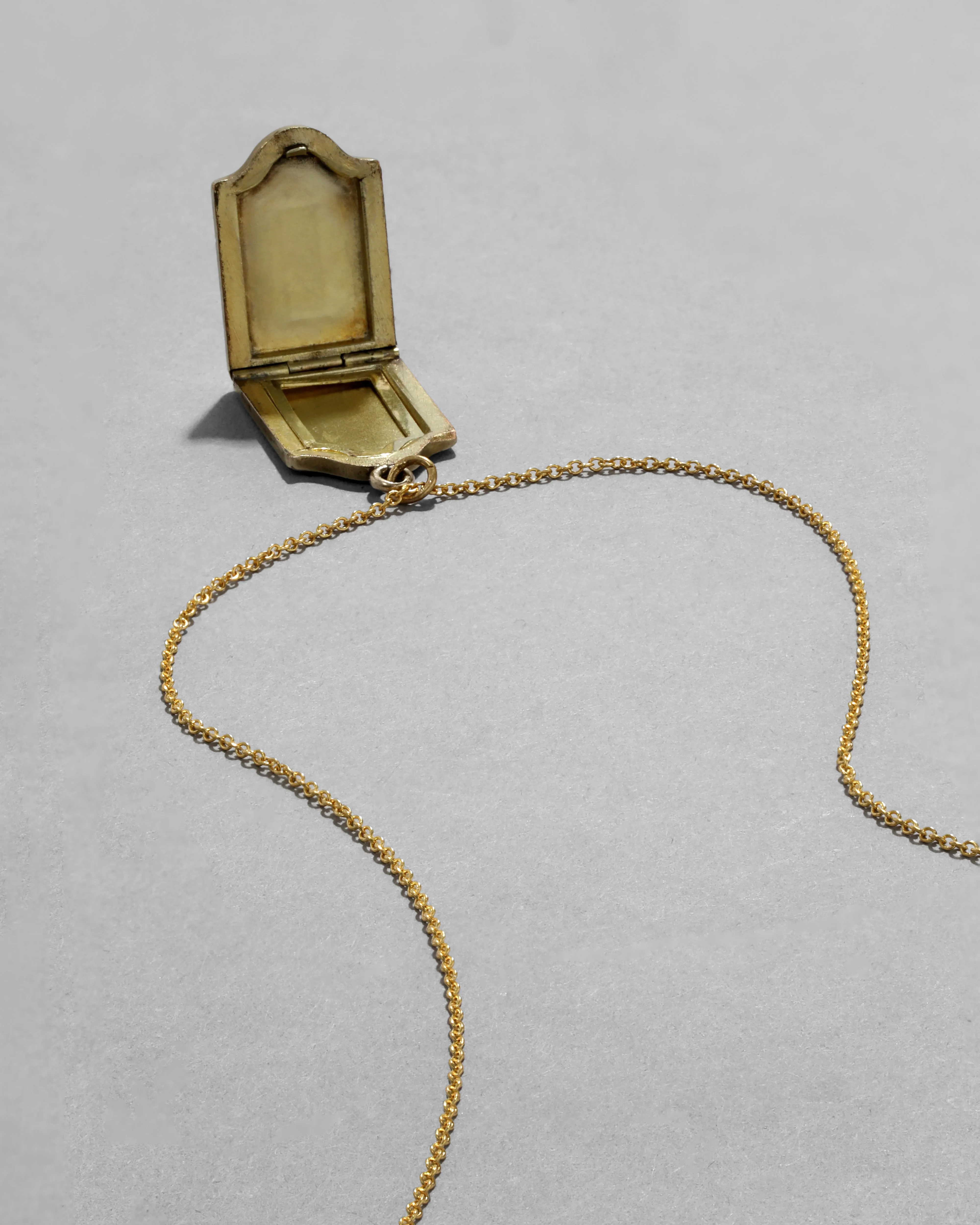 Vintage 1930s 14k Gold Filled Deco Etched Border Locket Necklace sold by Alexis Bittar product image thumbnail 3