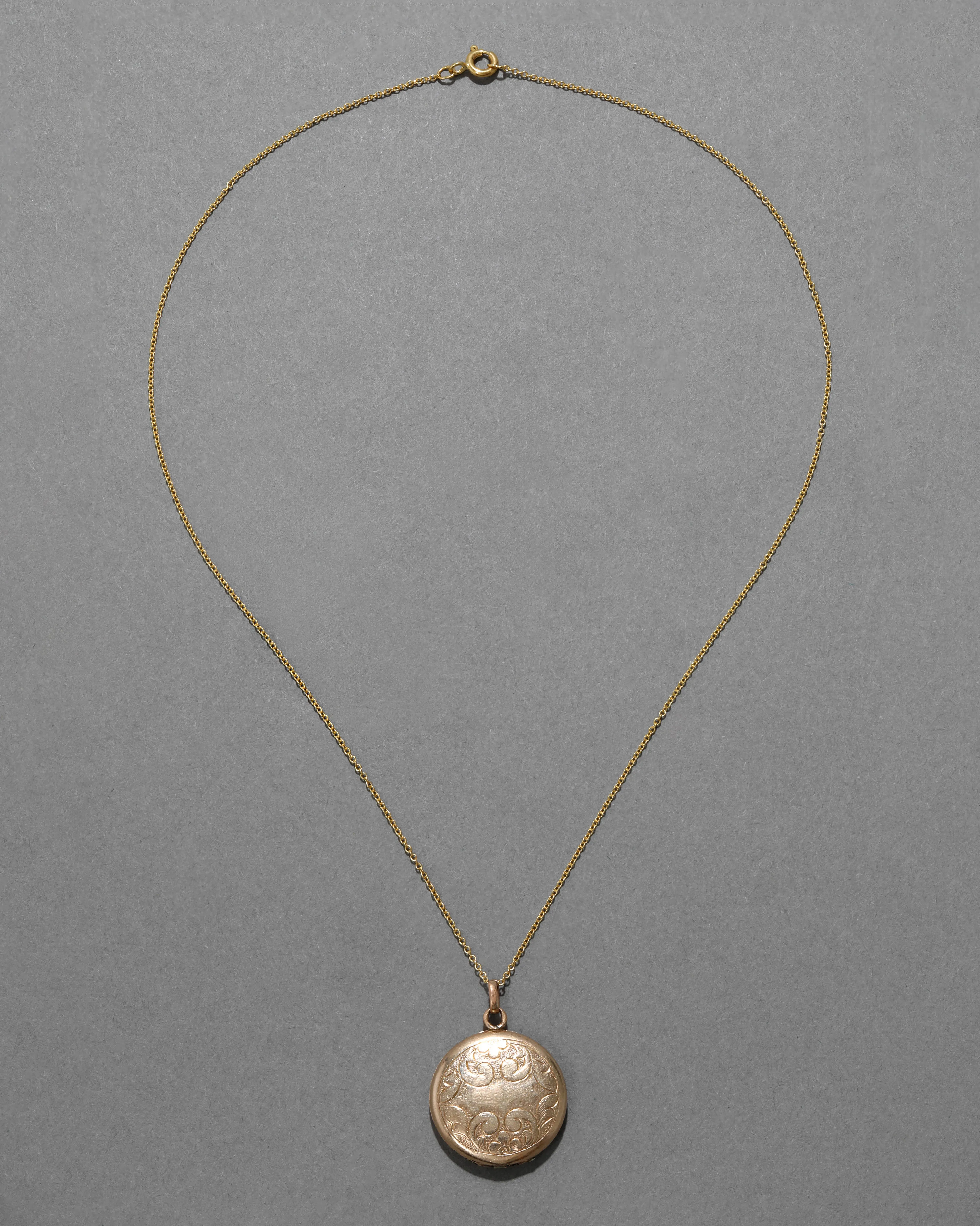 Antique 1800s 14k Gold Filled Floral Etched Circle Locket Necklace sold by Alexis Bittar product image thumbnail 2