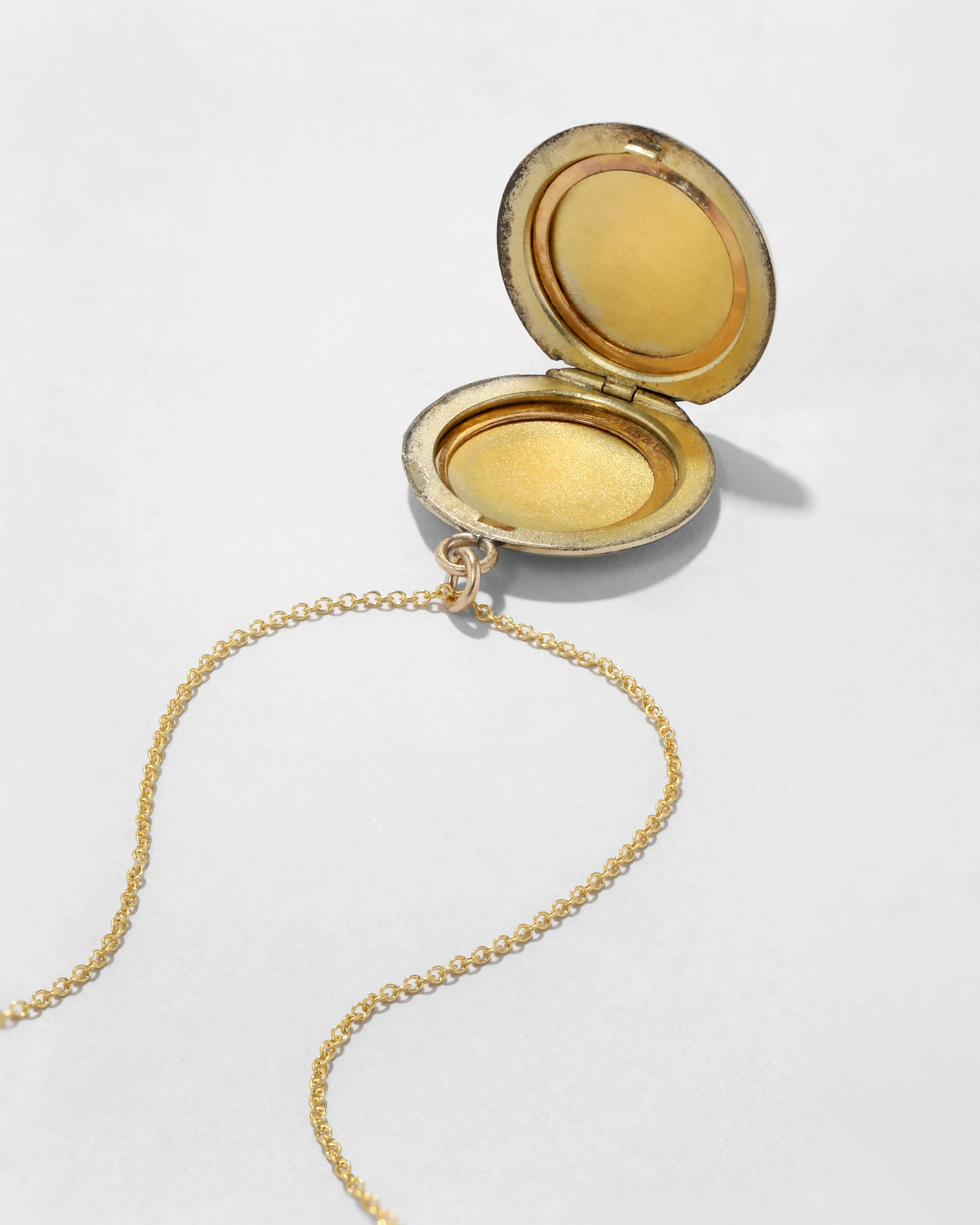 Antique 1880s 14k Gold Filled Etched Ornate Repousse Border Circle Locket Necklace sold by Alexis Bittar product image thumbnail 2