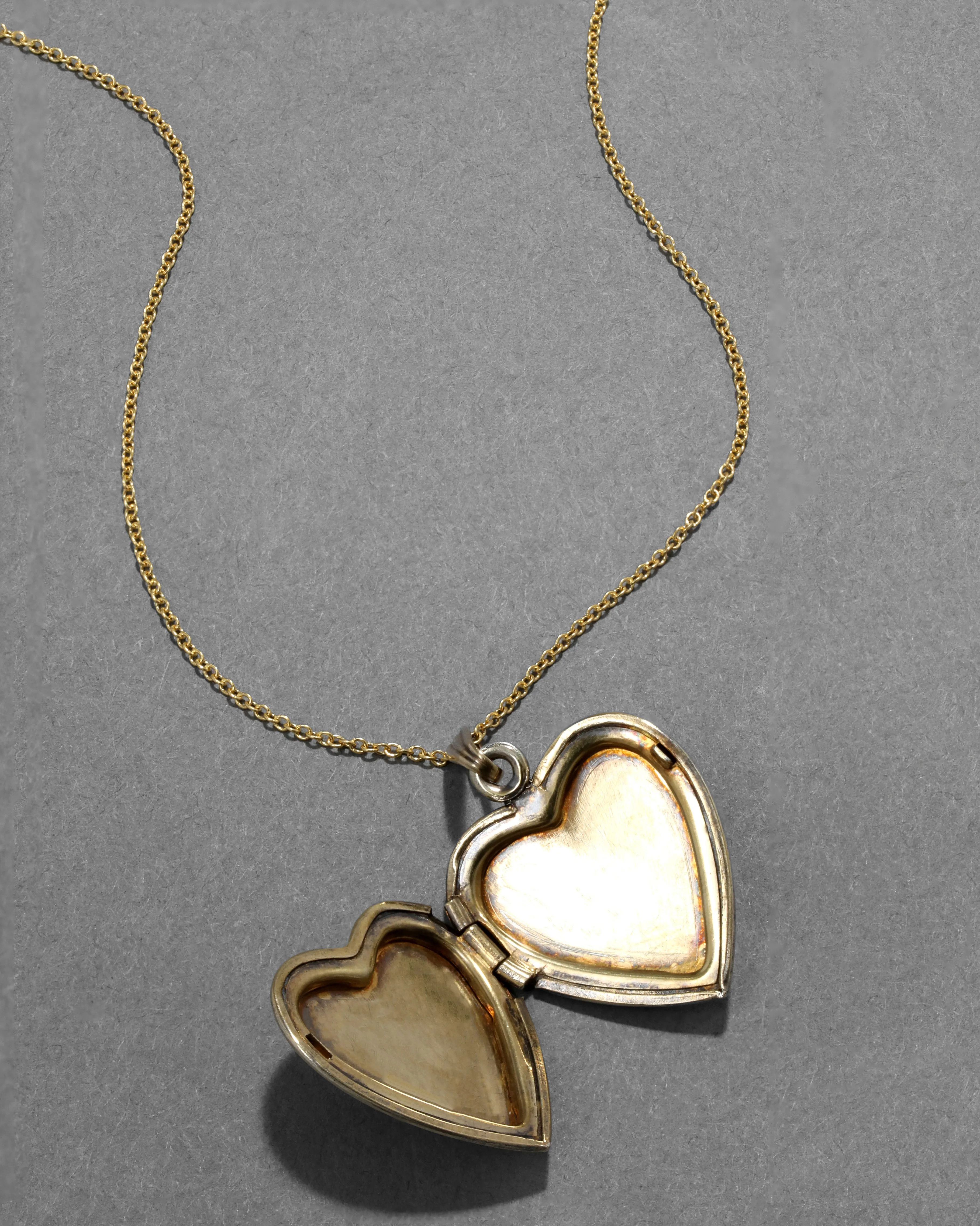 Antique 1920s 14k Gold Filled Etched Flower Framed Heart in Heart Shaped Locket Necklace sold by Alexis Bittar product image thumbnail 3