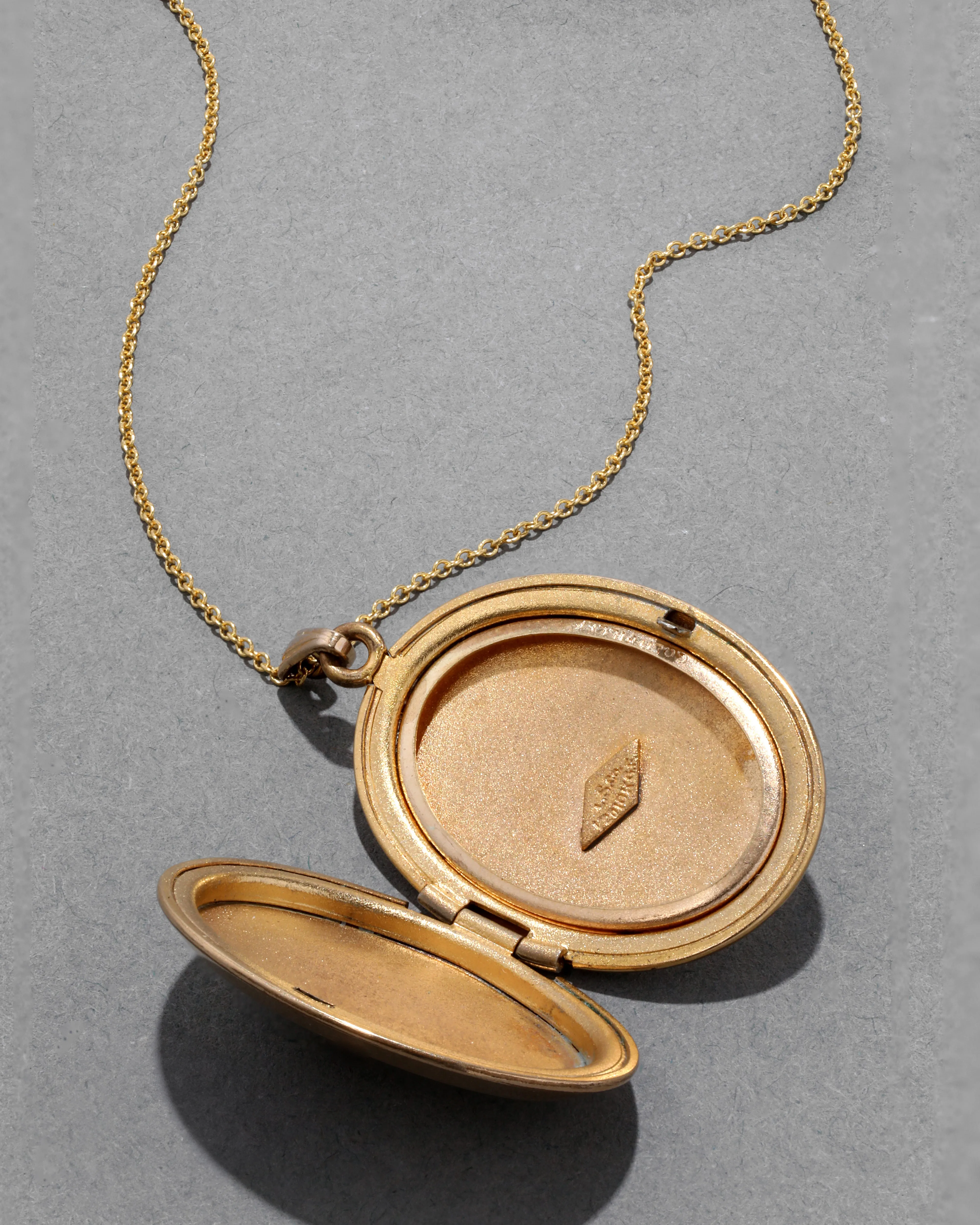 Antique 1800s 10k Gold Filled Etched Oval Locket Necklace sold by Alexis Bittar product image thumbnail 4