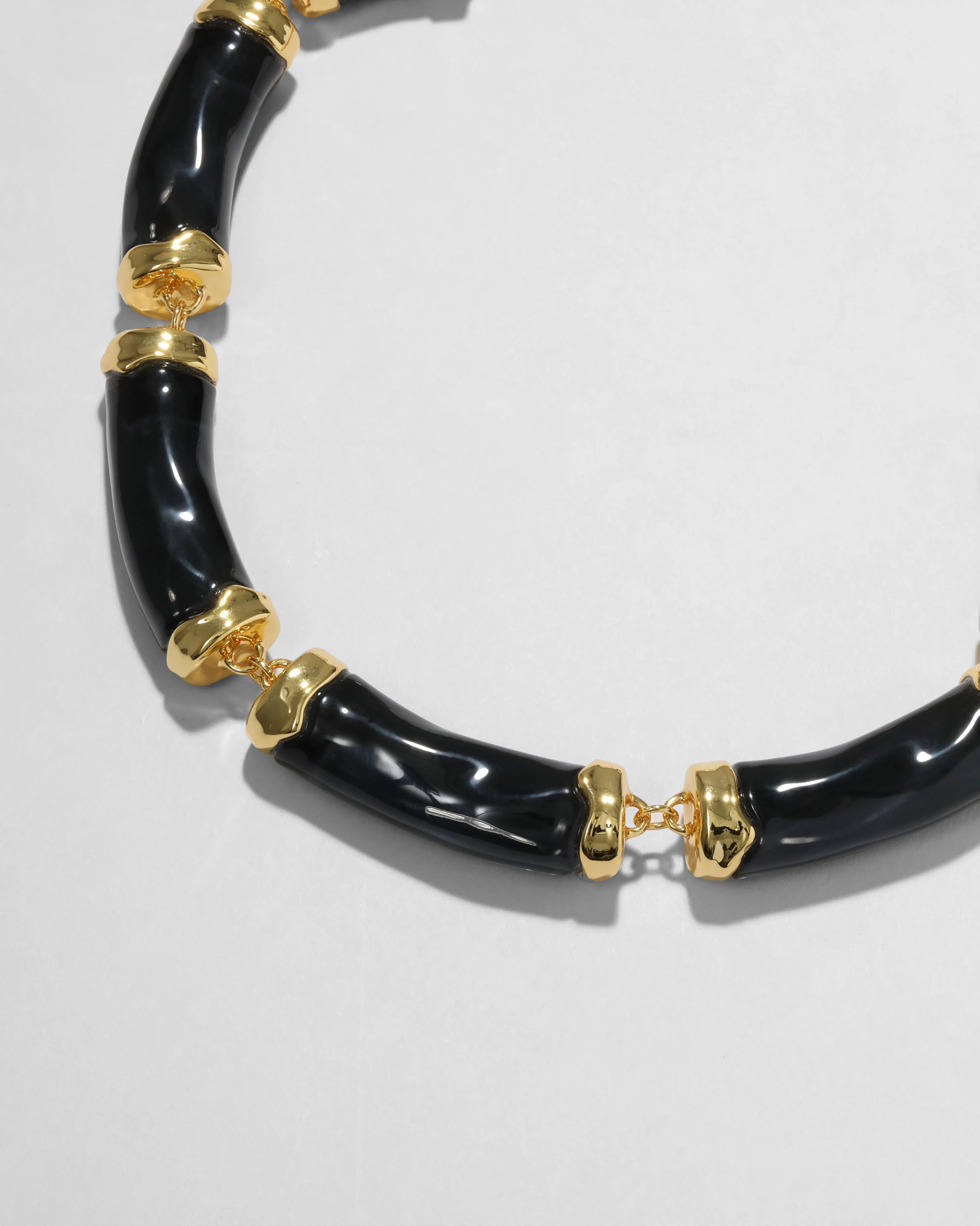 Lucite Pillow Link Necklace- Onyx sold by Alexis Bittar product image thumbnail 3