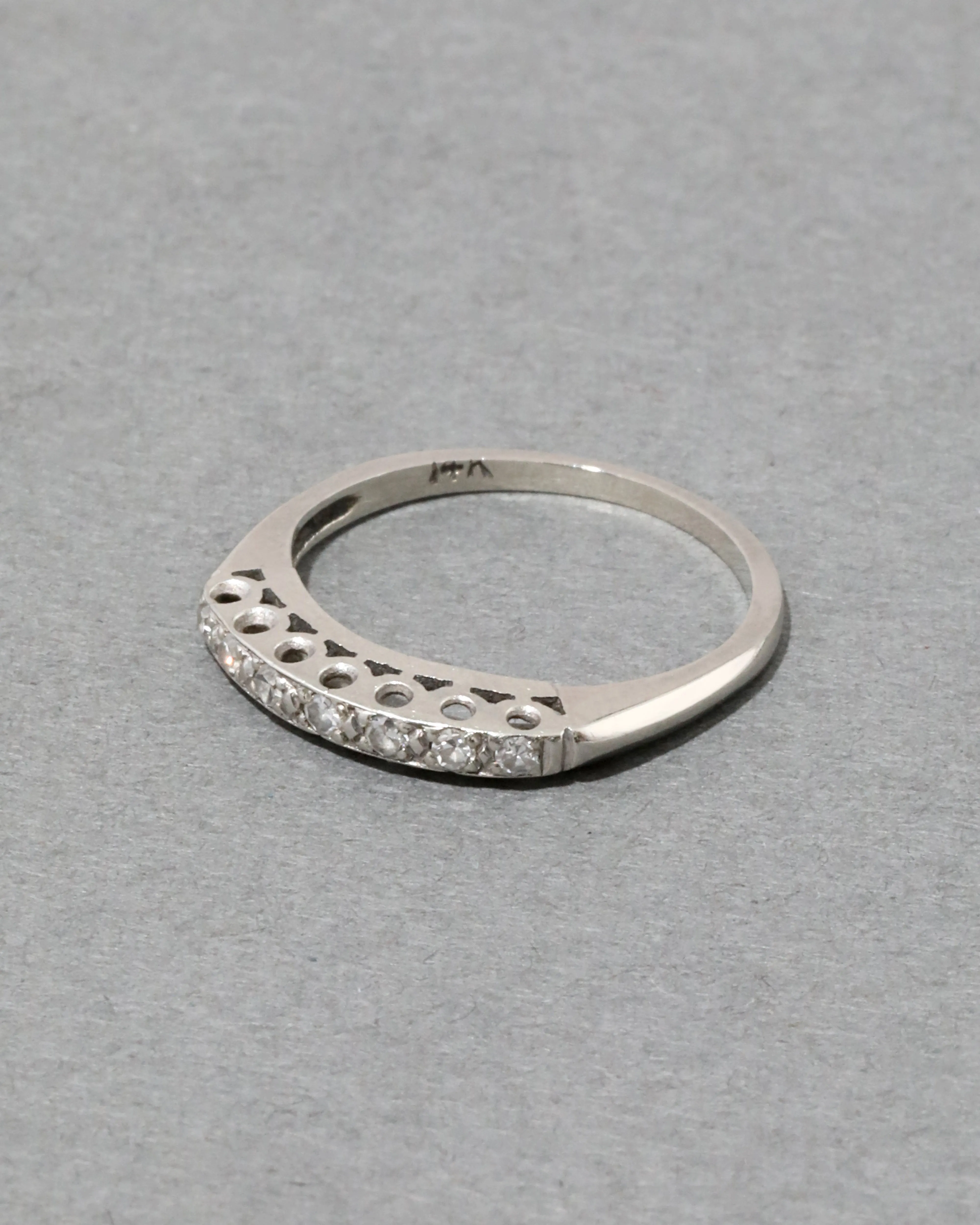 Vintage 14k White Gold & Diamond Band Ring sold by Alexis Bittar product image thumbnail 2