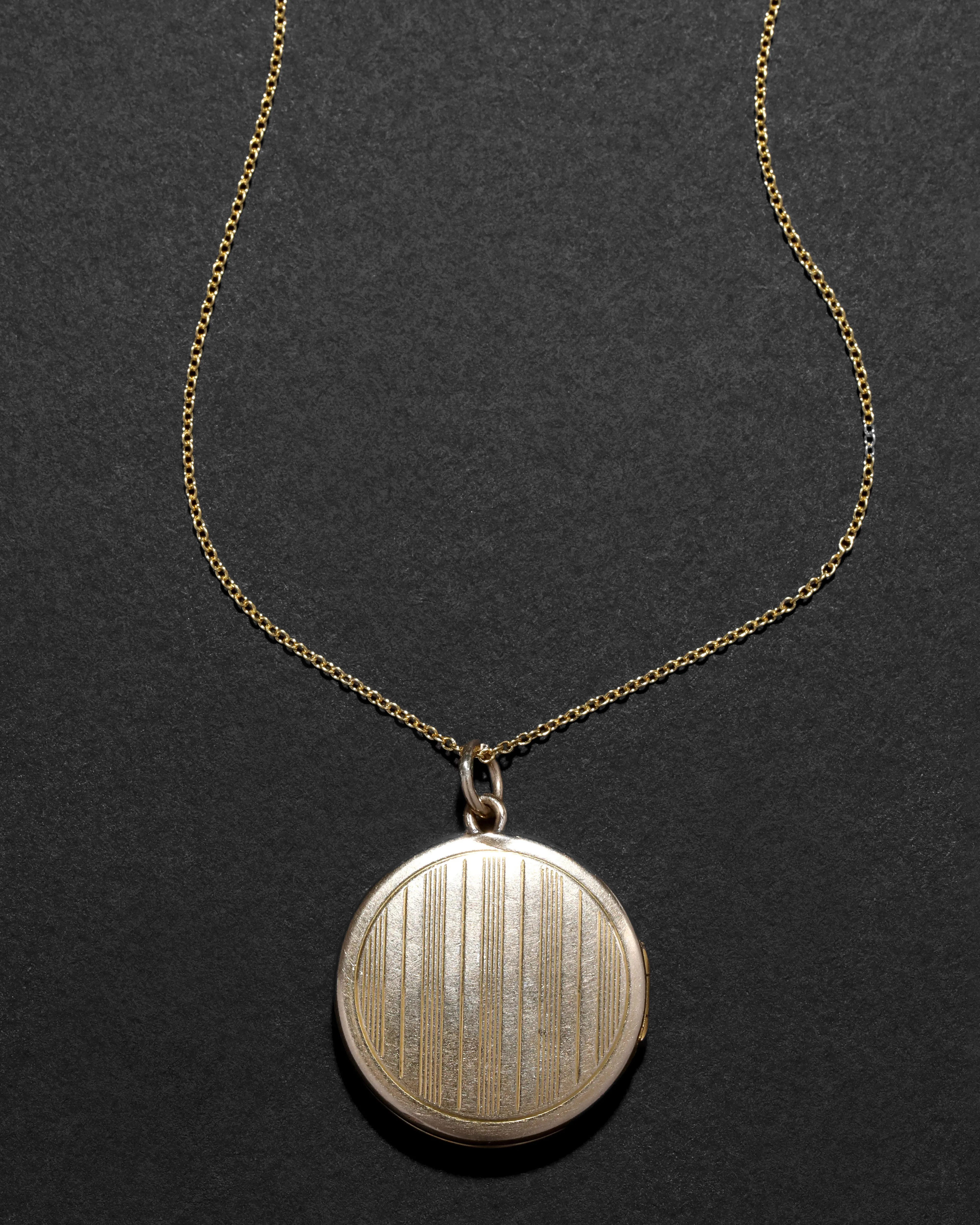Vintage 1930s 12k Two-Tone Gold Fill Double Sided Locket Necklace sold by Alexis Bittar product image thumbnail 4