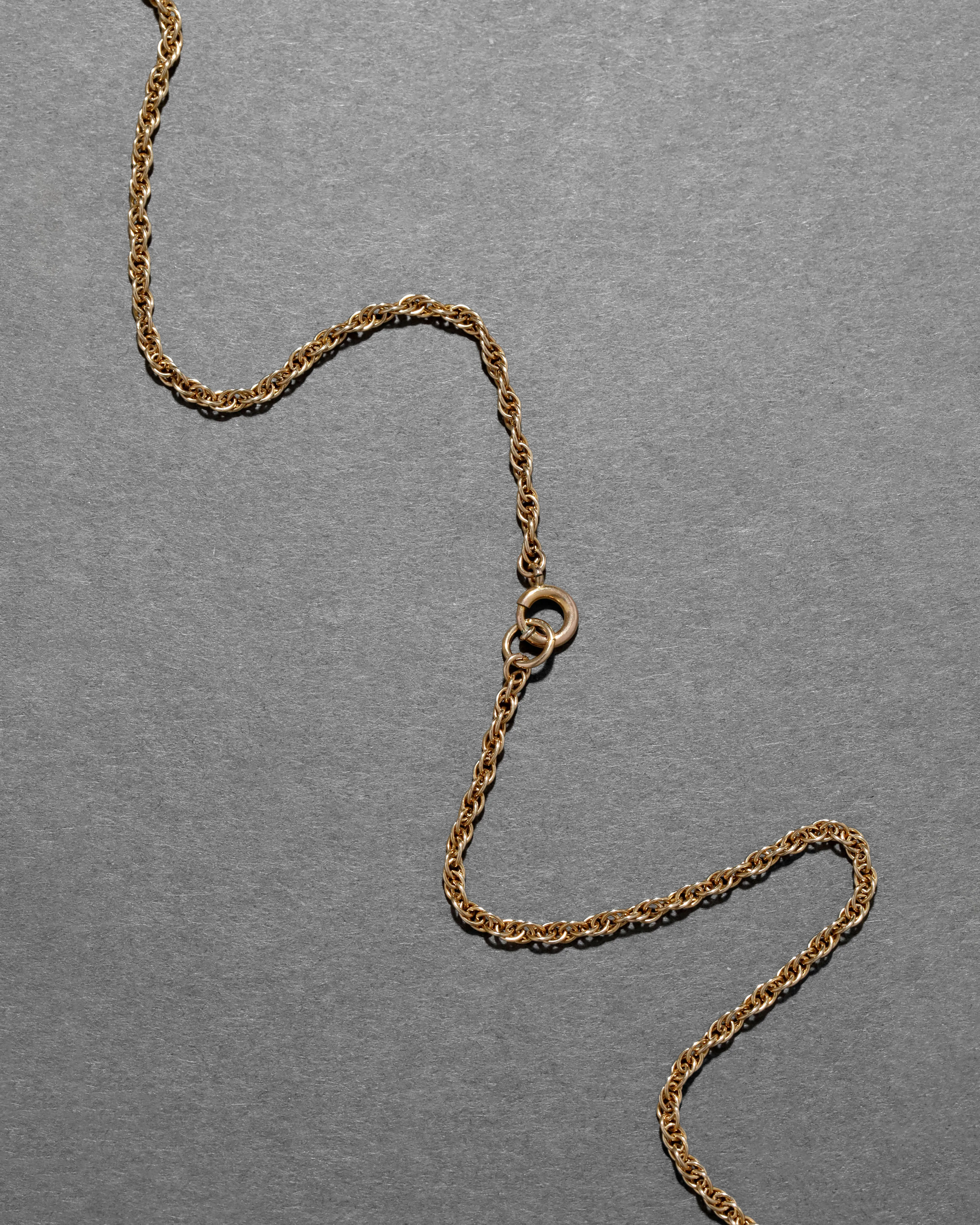 Antique 1920s 14k Two-Tone Gold Fill Floral Locket Necklace sold by Alexis Bittar product image thumbnail 4