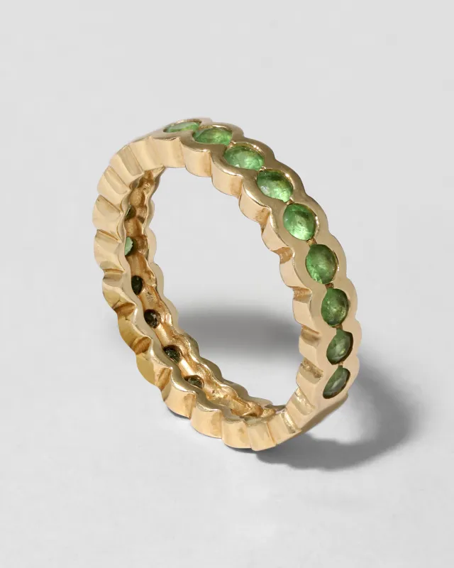 Vintage 1980s 14k Gold with Scallop Framed Peridot Eternity Band Ring sold by Alexis Bittar