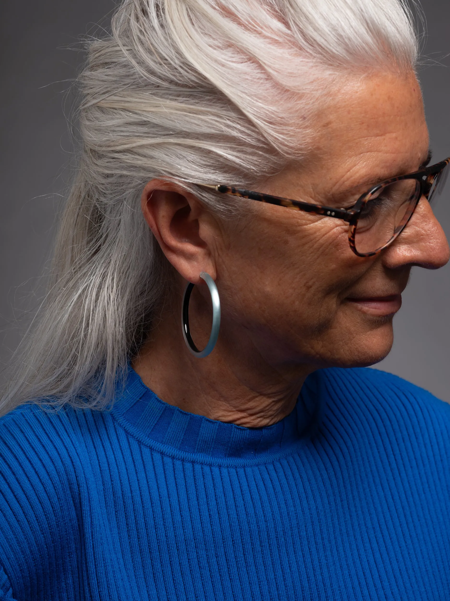 Skinny Lucite Hoop Earring - Blue Grey sold by Alexis Bittar product image thumbnail 2