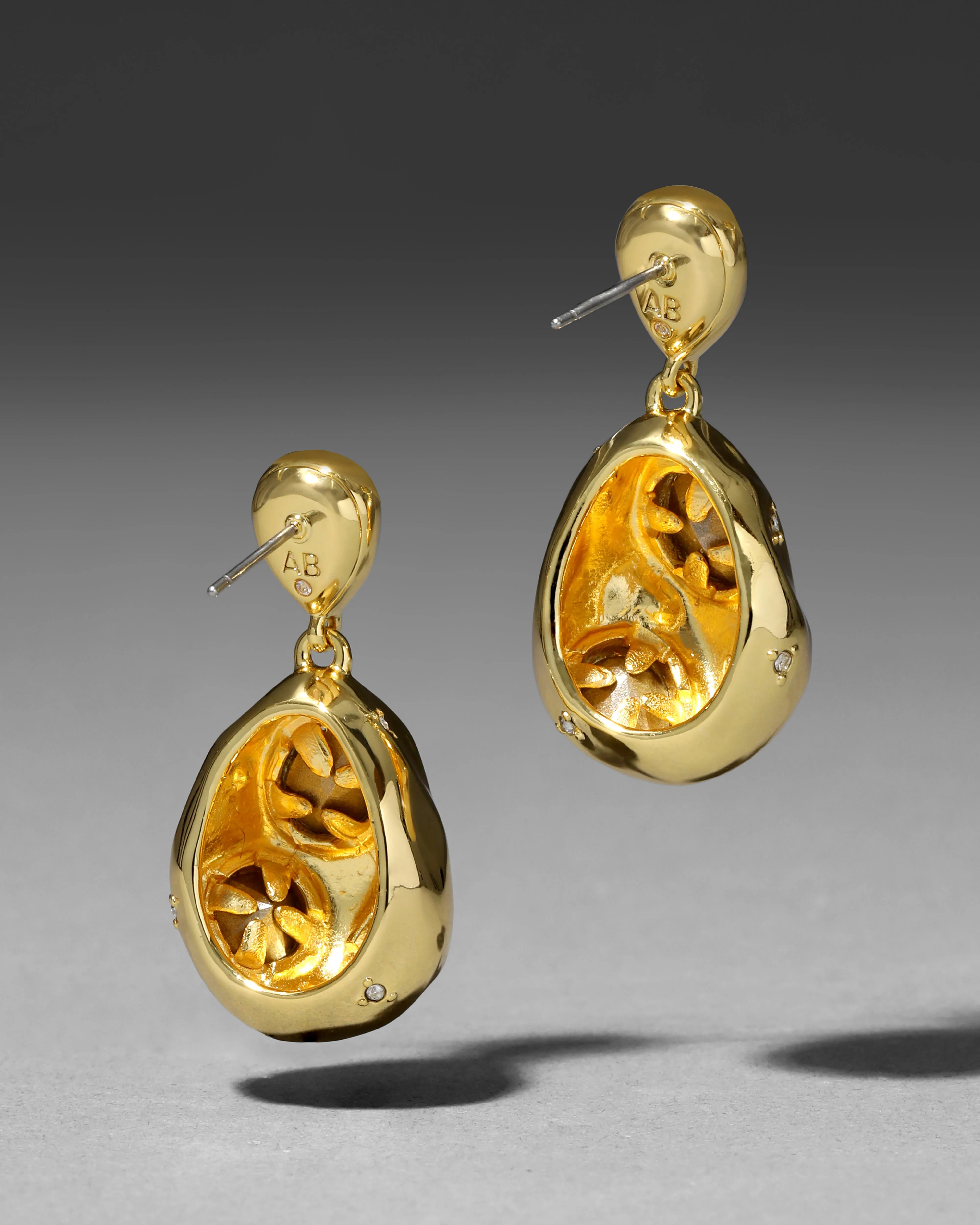 Crumpled Studded Orb Post Earring sold by Alexis Bittar product image thumbnail 3
