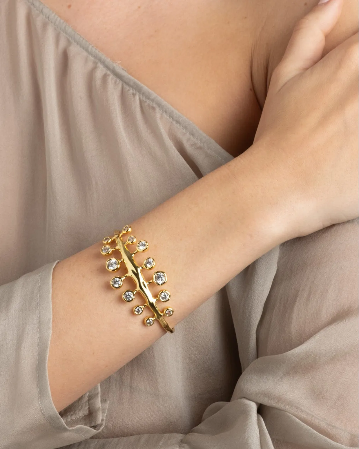 Asterales Modernist Cuff Bracelet sold by Alexis Bittar product image thumbnail 5