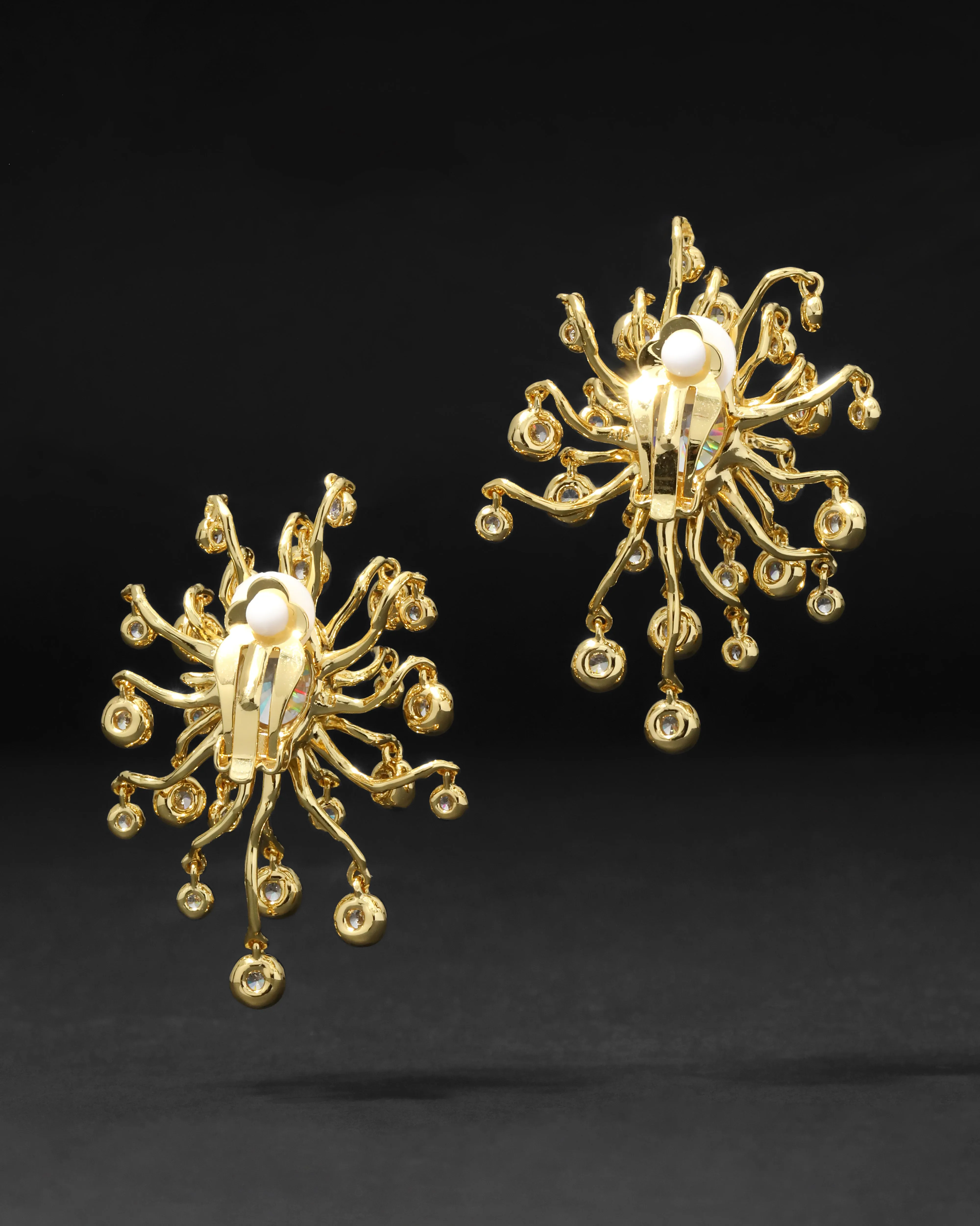 Asterales Modernist Clip Earring sold by Alexis Bittar product image thumbnail 4