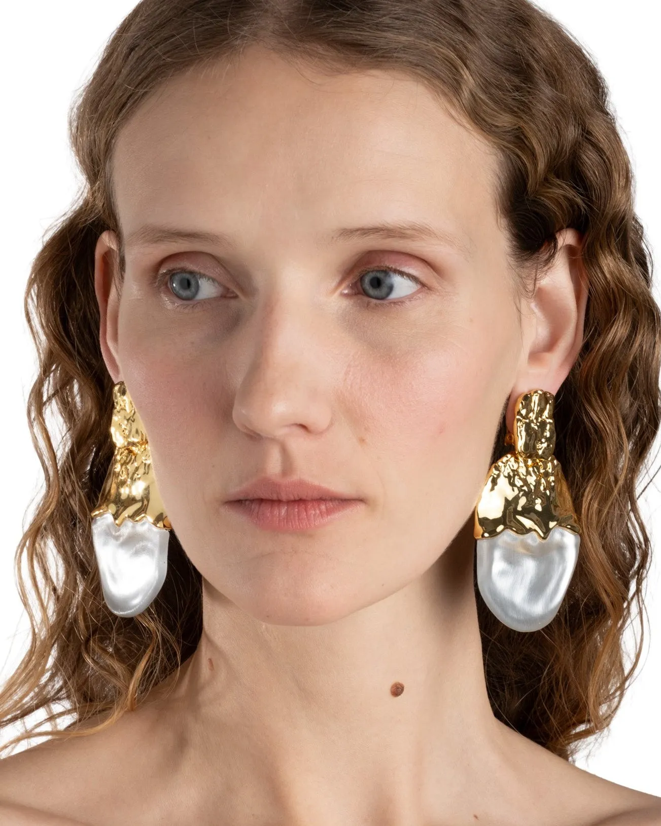 Lucite Brut Gilded Disc Clip Earring- Silver sold by Alexis Bittar product image thumbnail 3