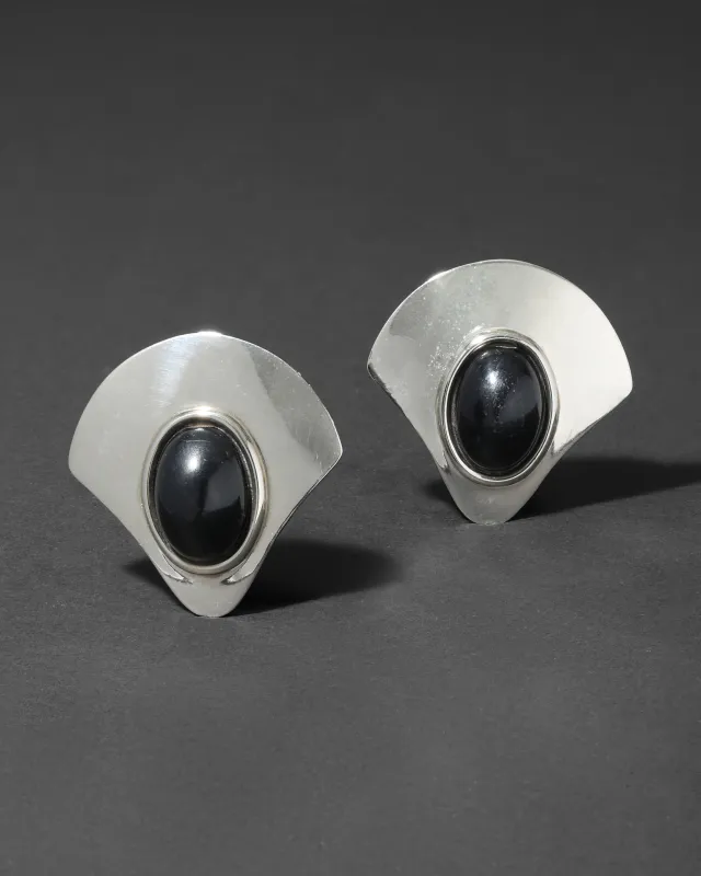Vintage 1980s Sterling Silver & Ebony Modernist Clip Earring made by Alexis Bittar