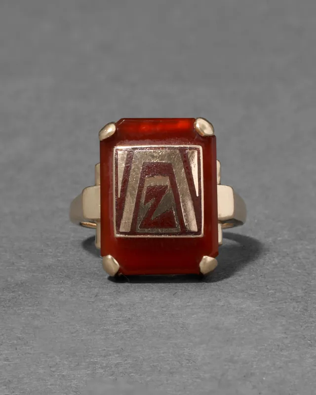 Vintage 1930s 10k Gold with Custom Cut Sardonyx Deco Ring made by Alexis Bittar