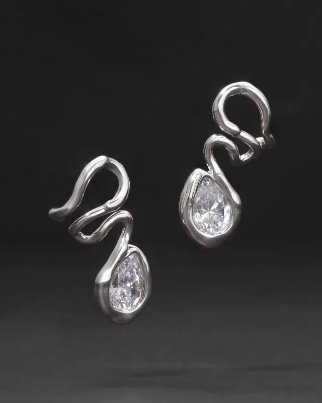 Asterales Floating Vine Post Earring- Silver made by Alexis Bittar