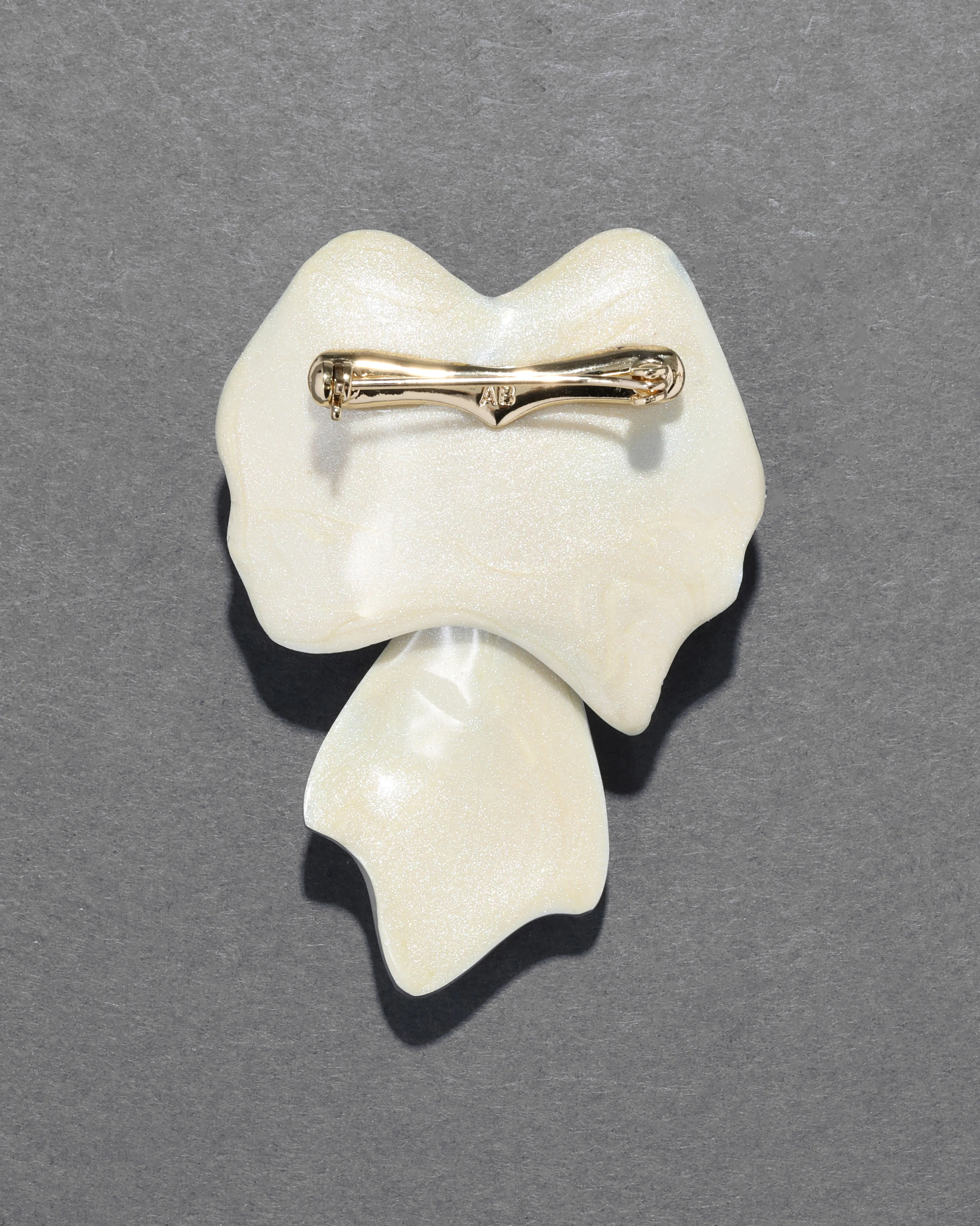 Archive Desert Jasmine Orchard Lucite Pin sold by Alexis Bittar product image thumbnail 2