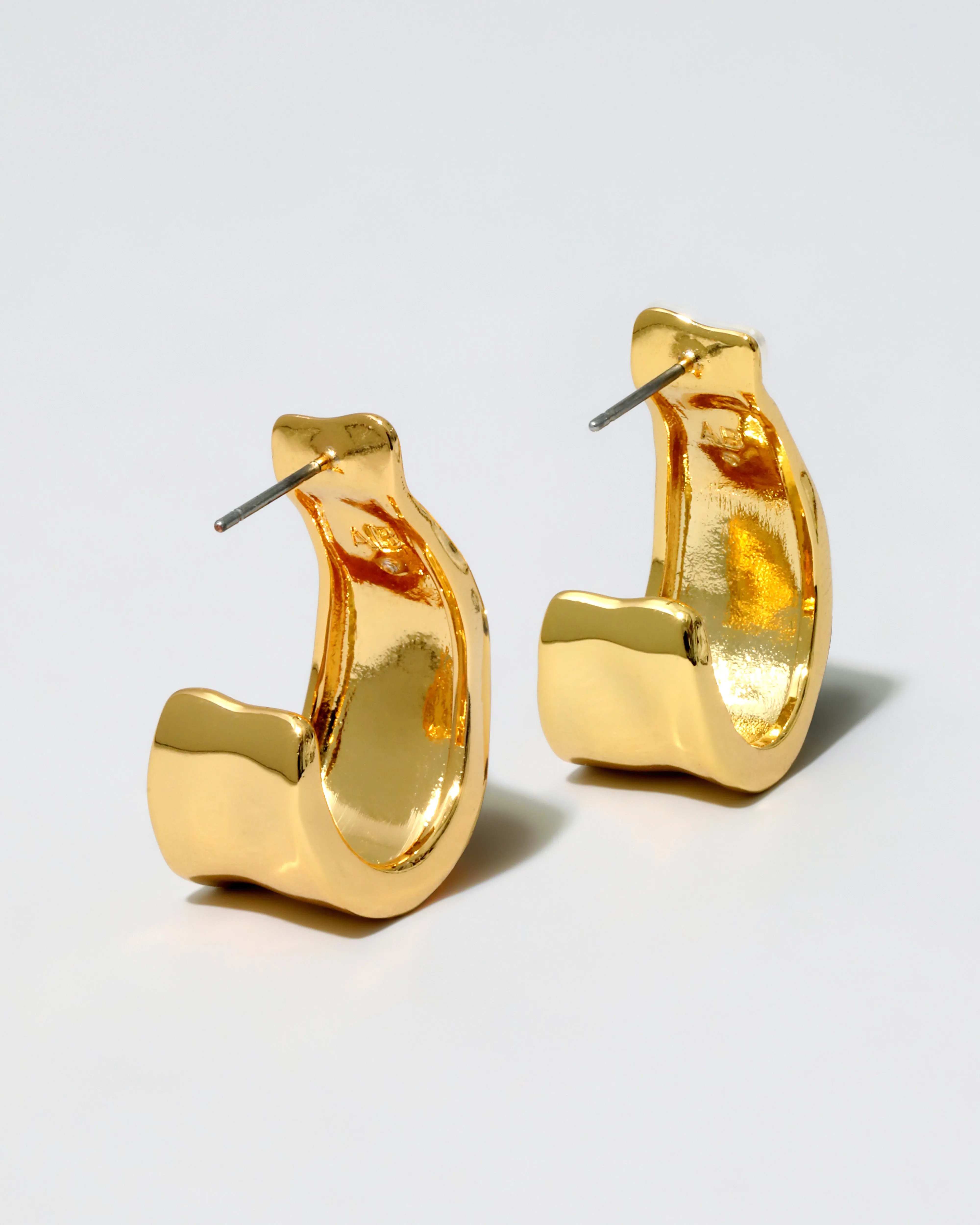 Molten Gold Ribbon Hoop Earring sold by Alexis Bittar product image thumbnail 5