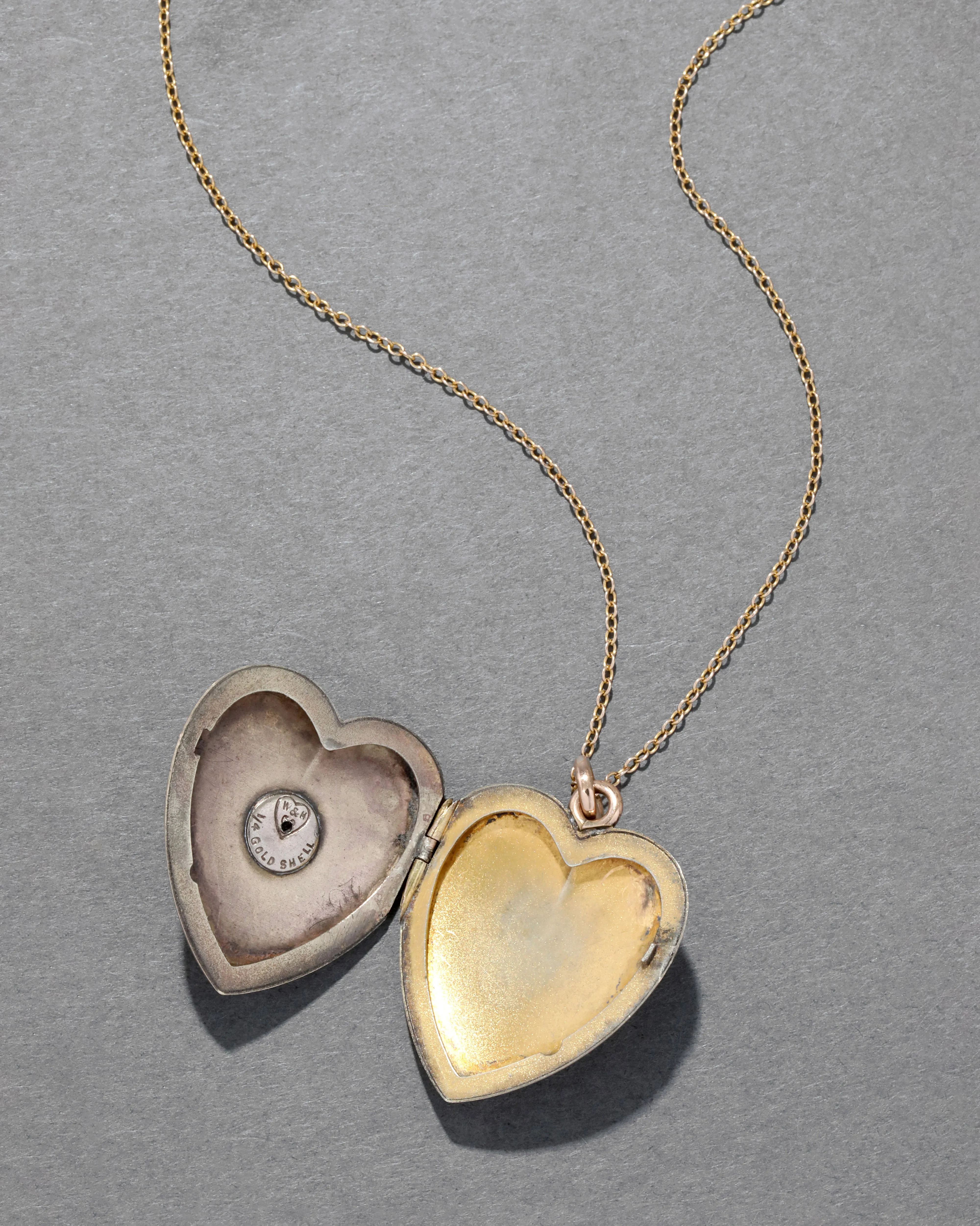 Antique 1920s 14k Gold Filled Crystal Hand Etched Heart Locket Necklace sold by Alexis Bittar product image thumbnail 4