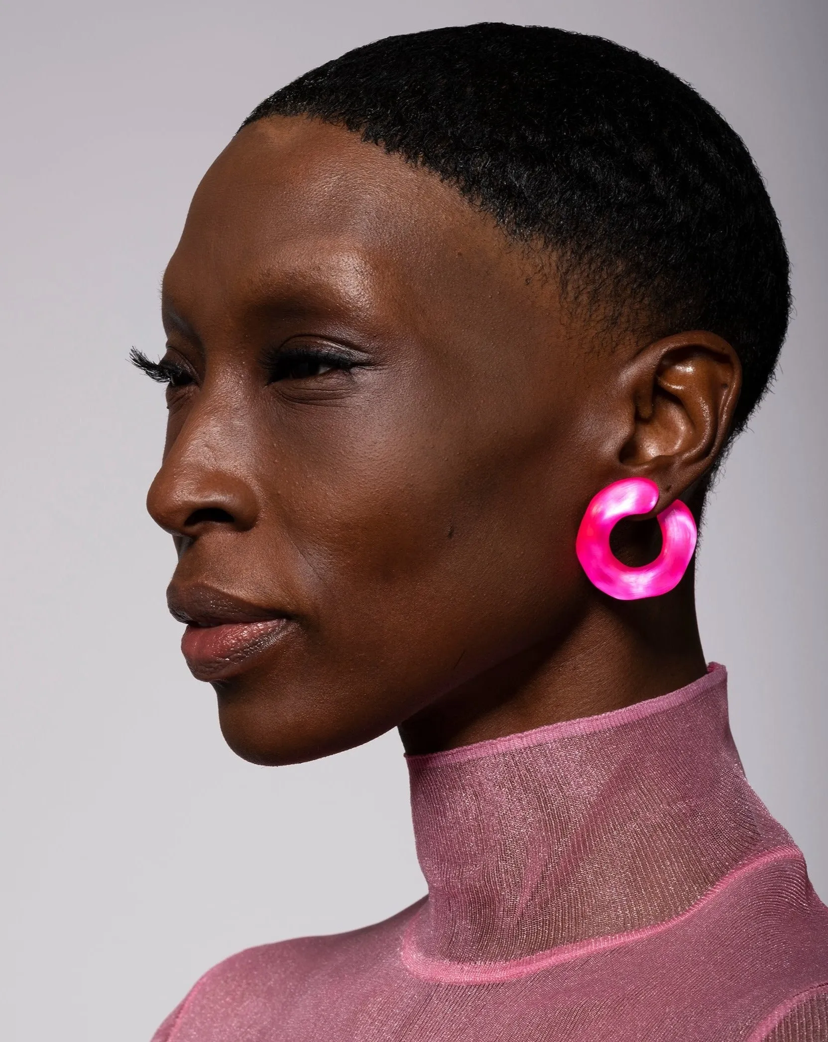 Lucite Large Front Facing Hoop Earring - Neon Pink sold by Alexis Bittar product image thumbnail 2
