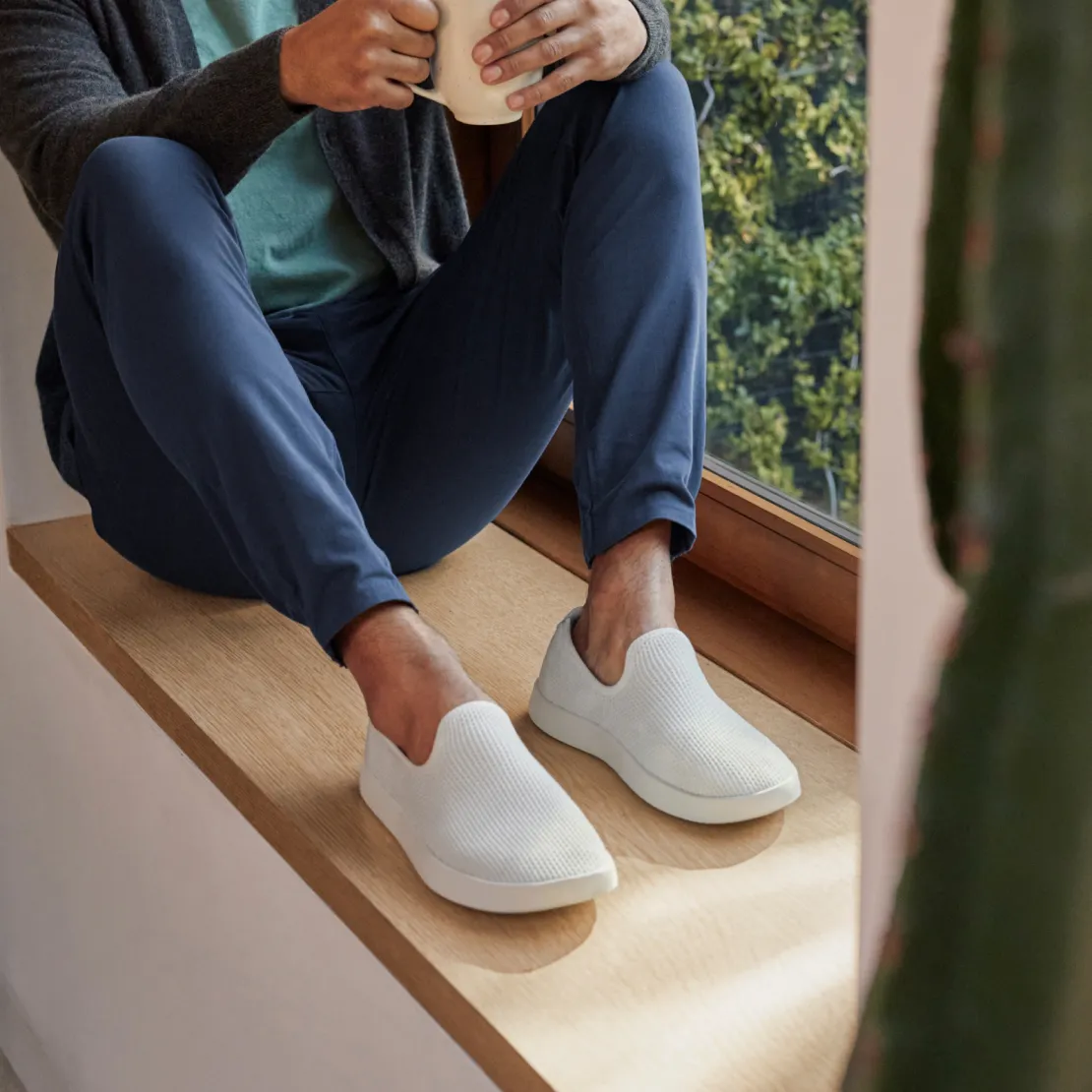 Men's Tree Loungers - Basin Blue (Blizzard Sole) sold by allbirds product image thumbnail 2