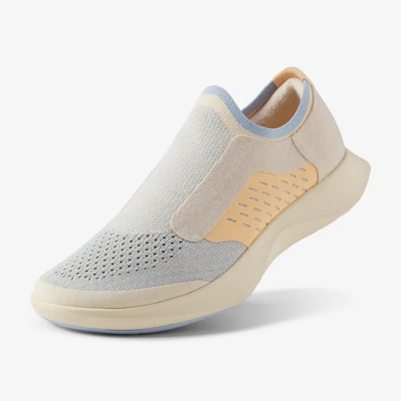 Women's Tree Dasher Relay - Blonde/Breezy Blue (Beige Hush Sole) sold by allbirds