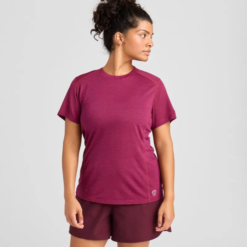 Women's Natural Run Tee - Thrive Crimson sold by allbirds