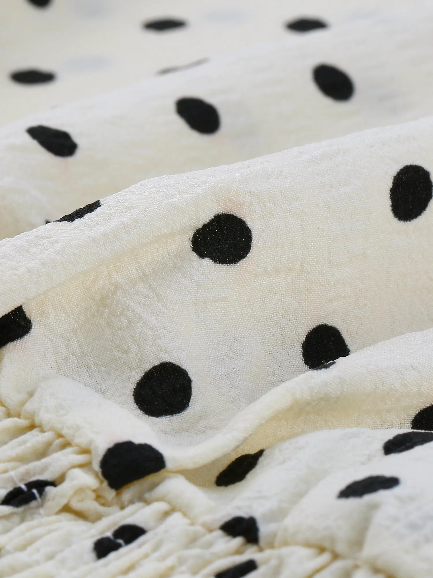 Boho V Neck Polka Dots Short Sleeve Ruffle Peplum Smocked Tops sold by Allegra K product image thumbnail 4