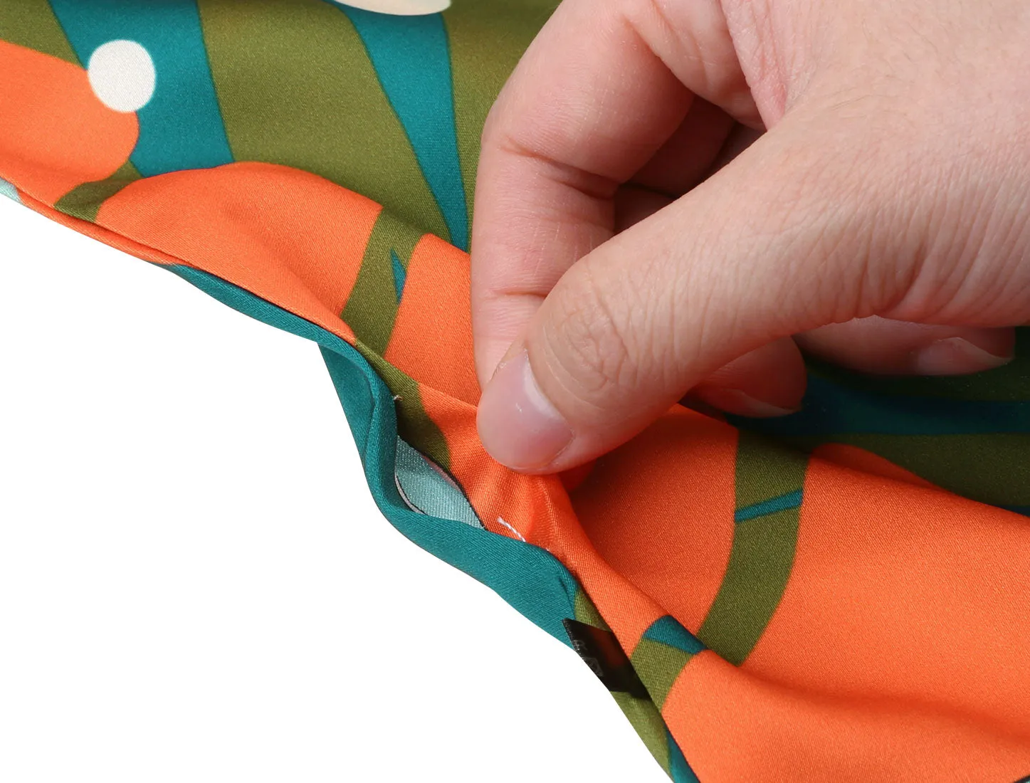 Graffiti Polka Dot Stripe Neck Scarves Skinny Wrap Hairband sold by Allegra K product image thumbnail 4