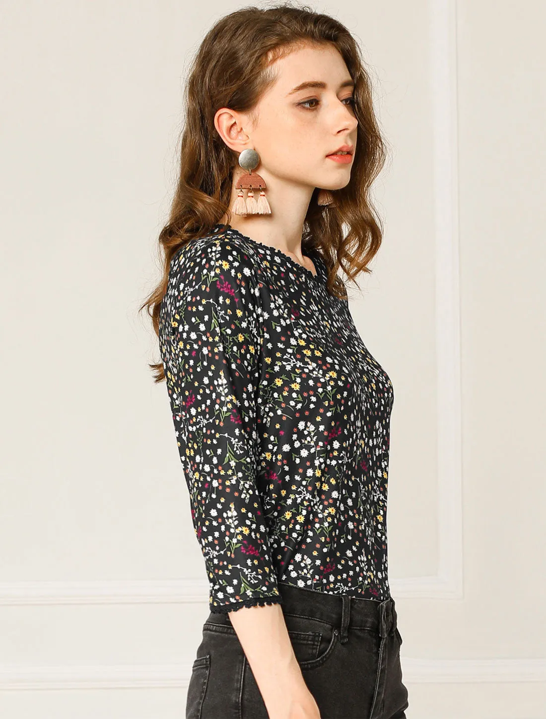 Crew Neck 3/4 Sleeve Lace Trim Floral Print Blouse sold by Allegra K product image thumbnail 2