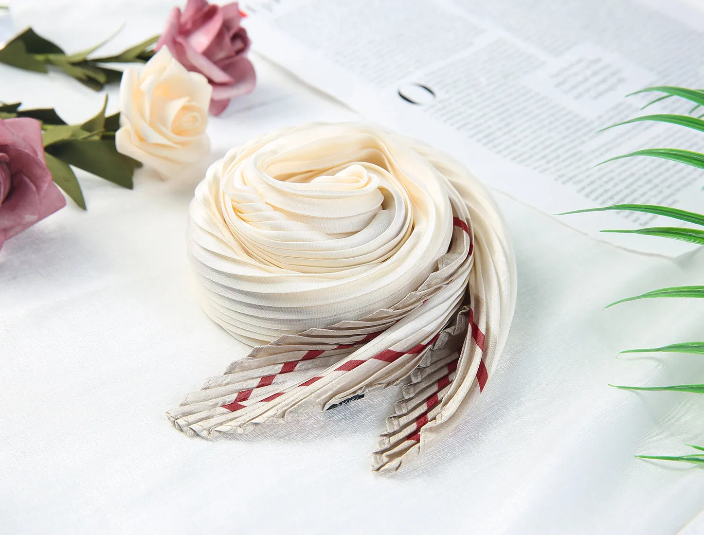 Solid Color Pleated Rhombic Scarf Head Ribbon Bandana sold by Allegra K product image thumbnail 2